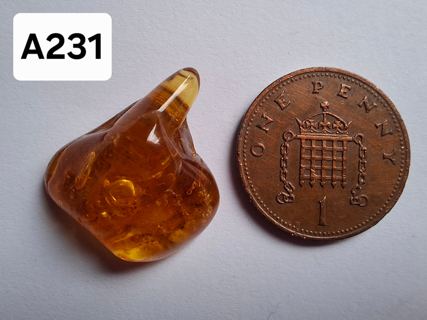 Baltic Amber, 1.58g, Fossil (Ref: A231)