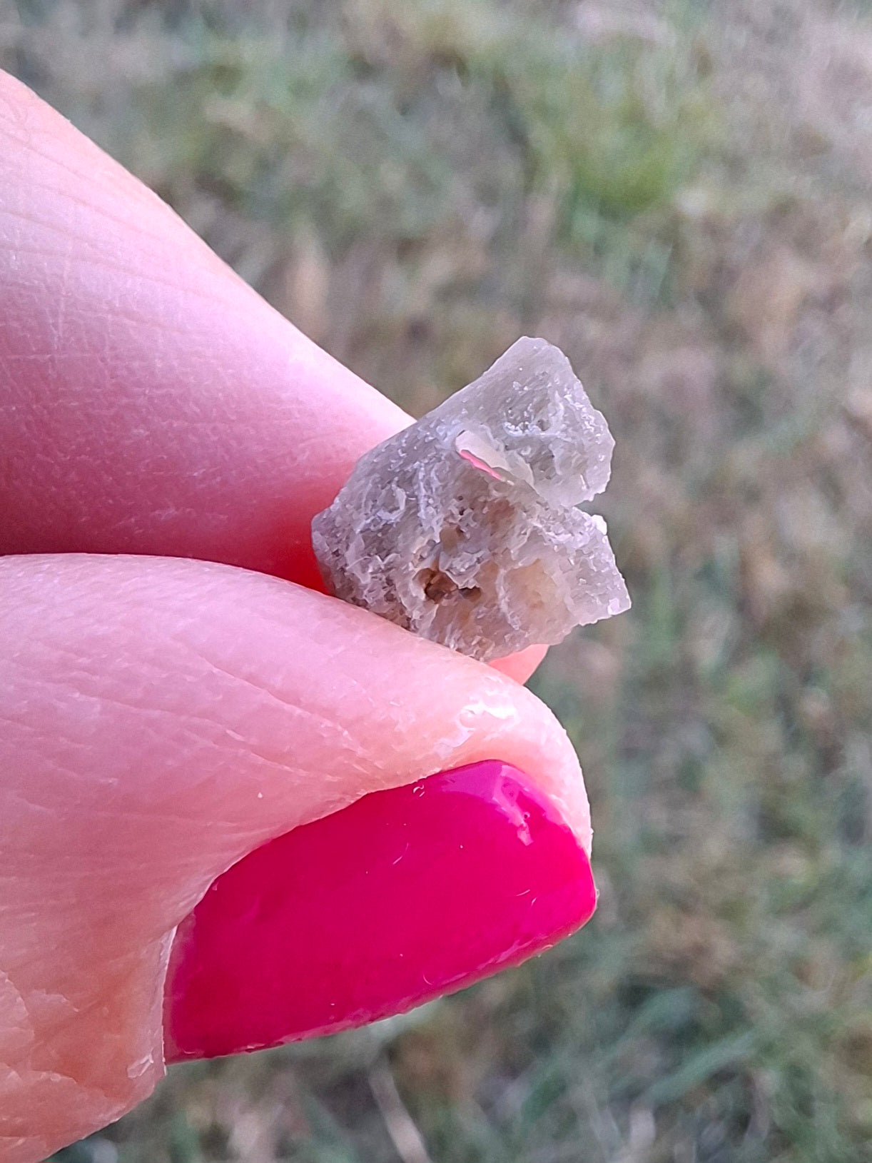 Moldavite Piece, SNOWFLAKE, FROSTED, BRUSNA, 0.31g, Tektite (Ref: 1500)