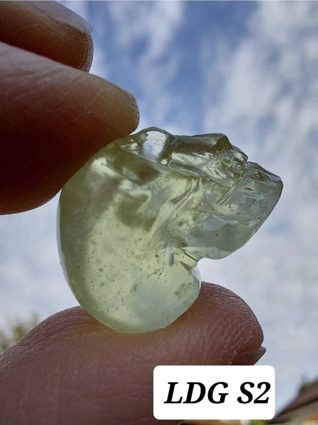Libyan Desert Glass SKULL carving, 4.59g, Tektite (Ref: Skull2)