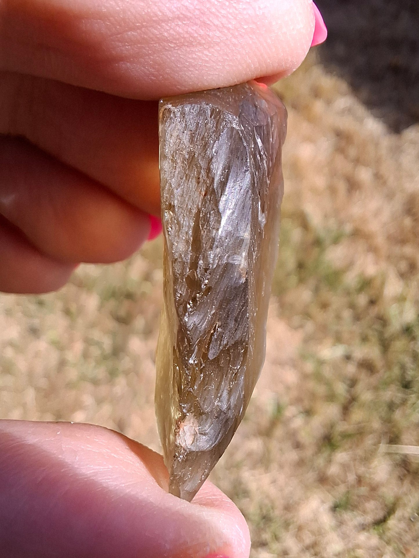 Libyan Desert Glass (darker) Piece, 8.34g, Tektite (Ref: L1370)