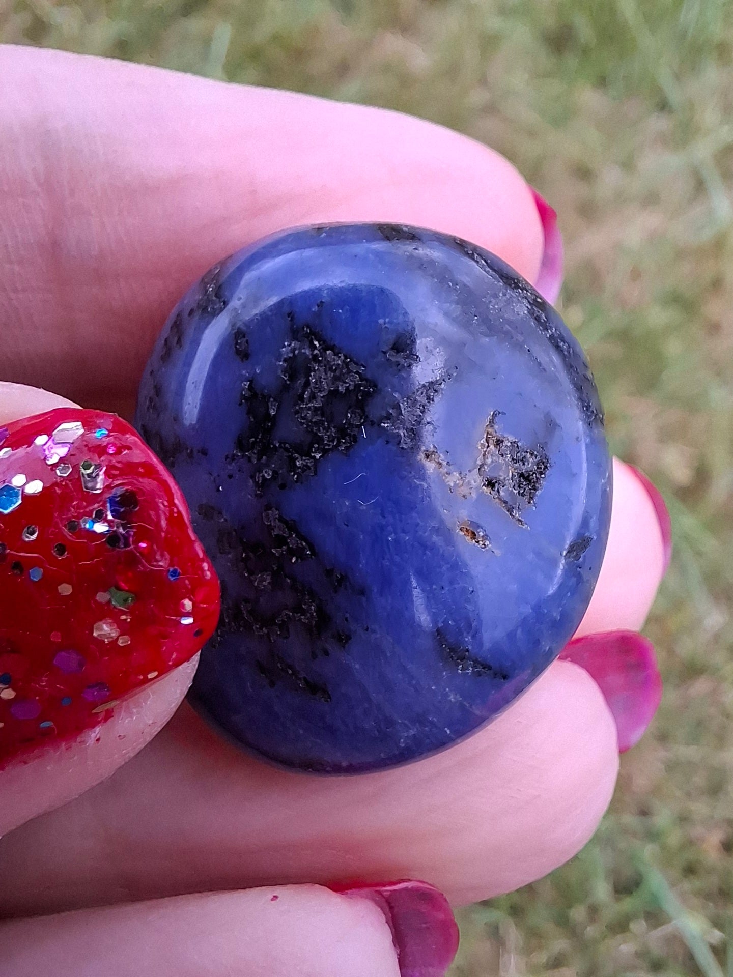 Sodalite, Tumble Stone, Crystal (Ref: T148)