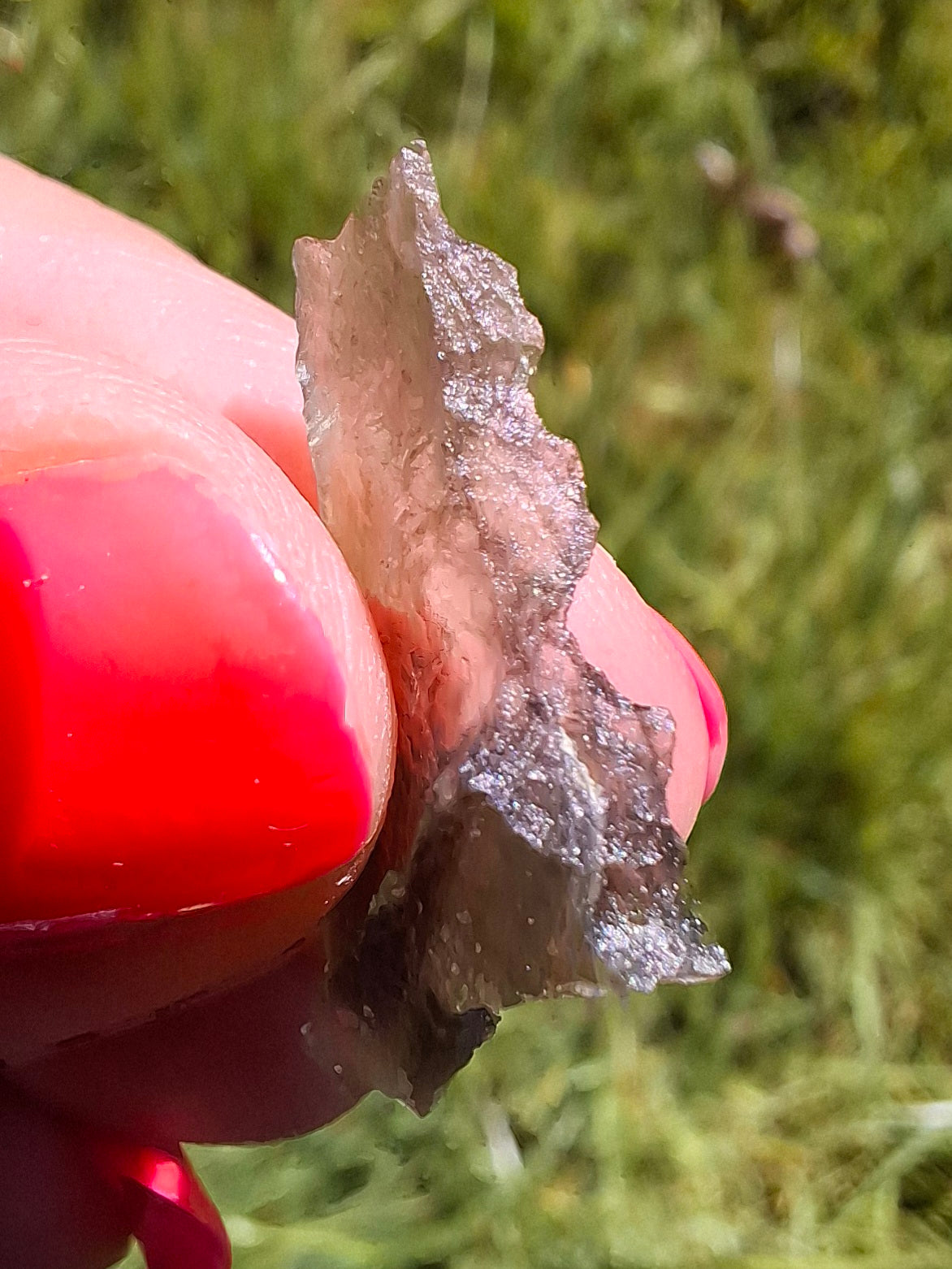 Moldavite Piece, 0.87g, Tektite (Ref: 1411)