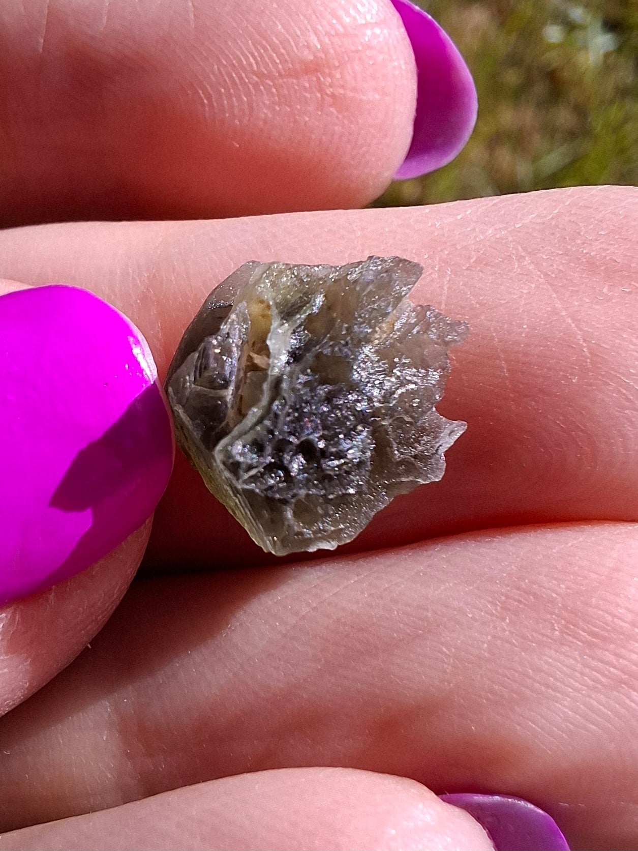 Moldavite Piece, 0.85g, Tektite (Ref: 1462)