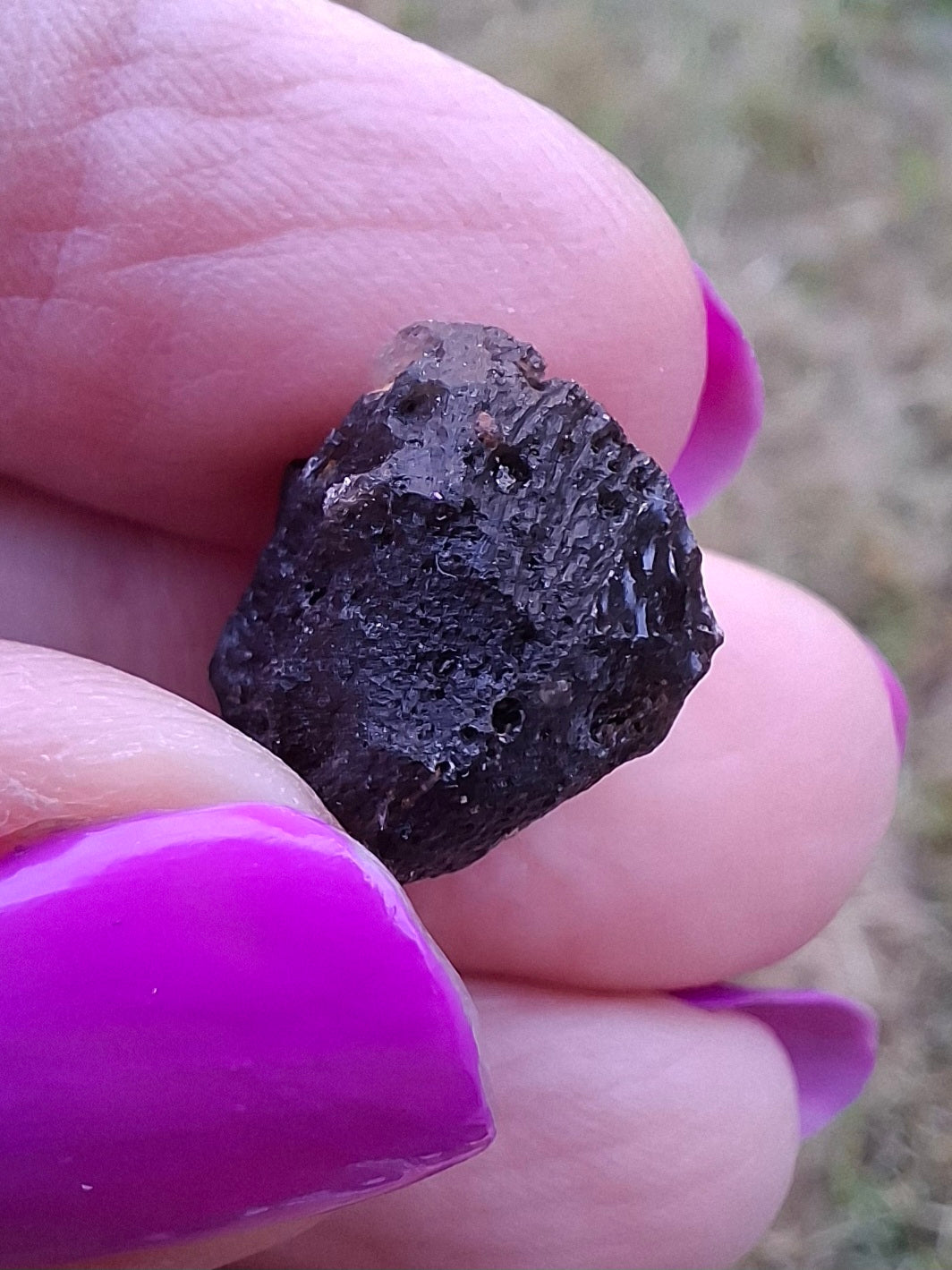 Moldavite Piece, 2.80g, Tektite (Ref: 1432)