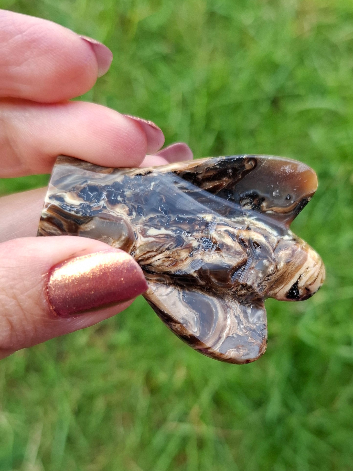 Red Amber Angel, 15.65g, Carving, Fossil (Ref: AA4)