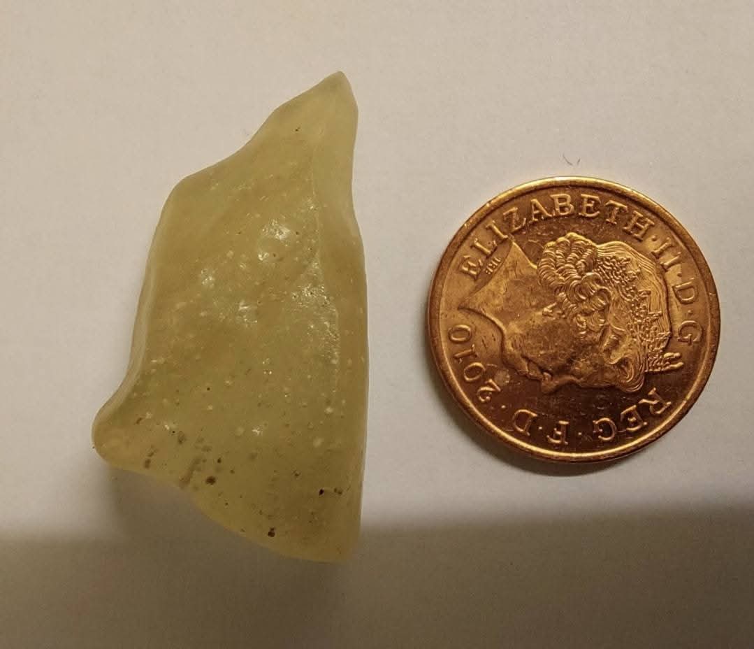 Libyan Desert Glass Piece, 6.49g, Tektite (Ref: LE277)
