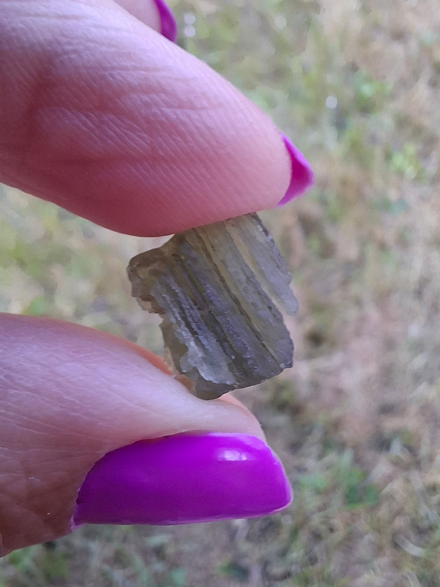Moldavite Piece, 1.00g, Tektite (Ref: 1442)