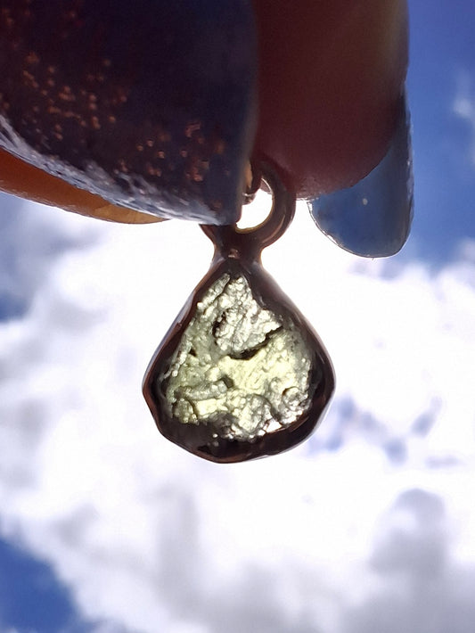 Moldavite Pendant, 925 Silver, Tektite (Ref: P81)