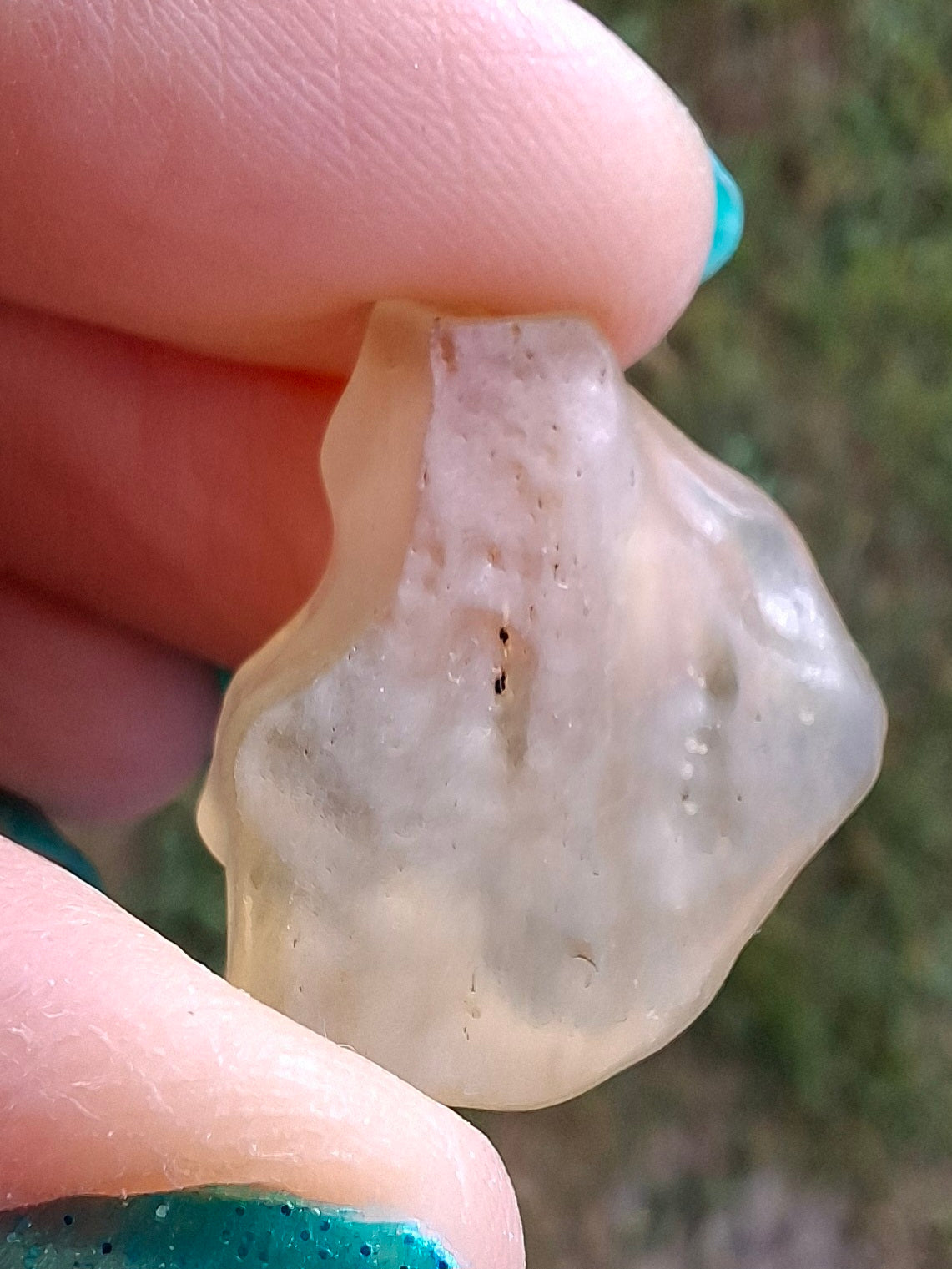 Libyan Desert Glass Piece, 5.70g, Tektite