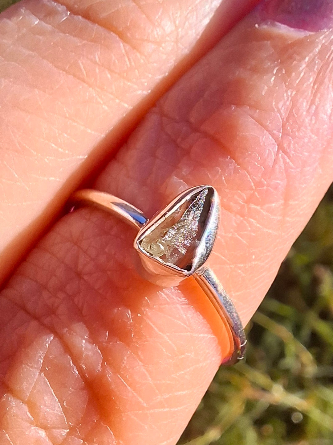 Moldavite Ring, size small L, 925 Silver, Tektite (Ref: R62)