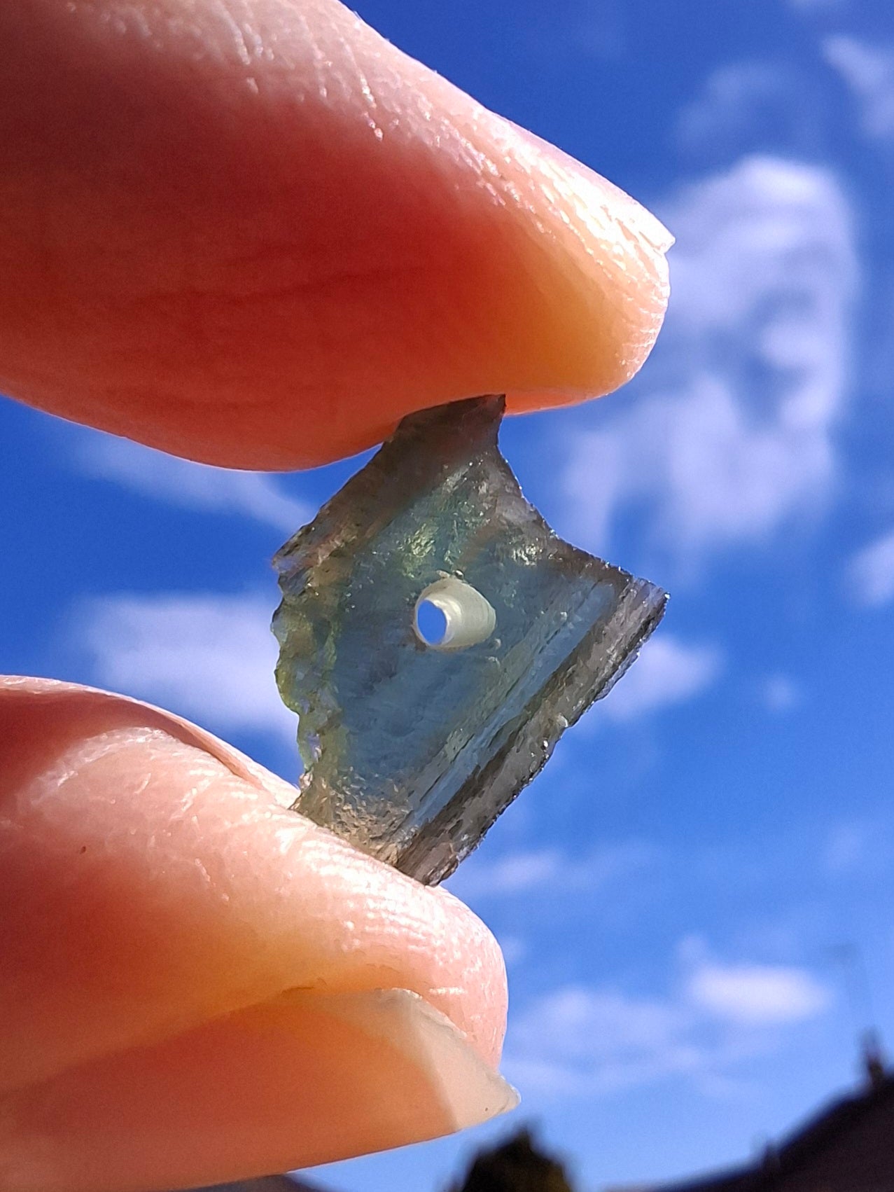 DRILLED, Moldavite Piece, 0.74g, Tektite (Ref: D13)