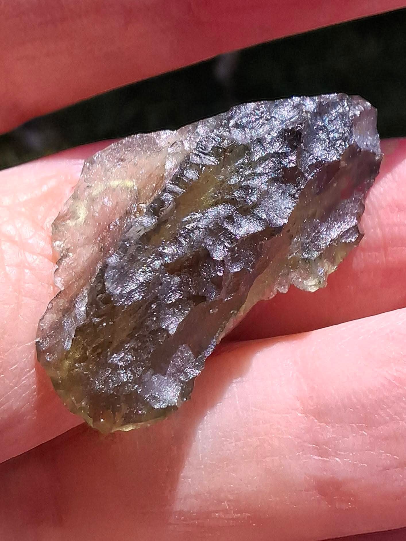 Moldavite Piece, MAROUSKOVO POLE, 2.91g, Tektite (Ref: 1359)