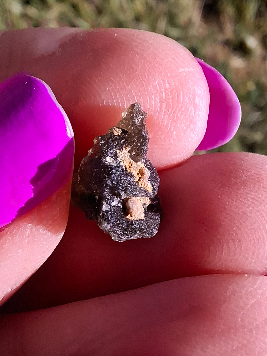 Moldavite Piece, 0.65g, Tektite (Ref: 1459)