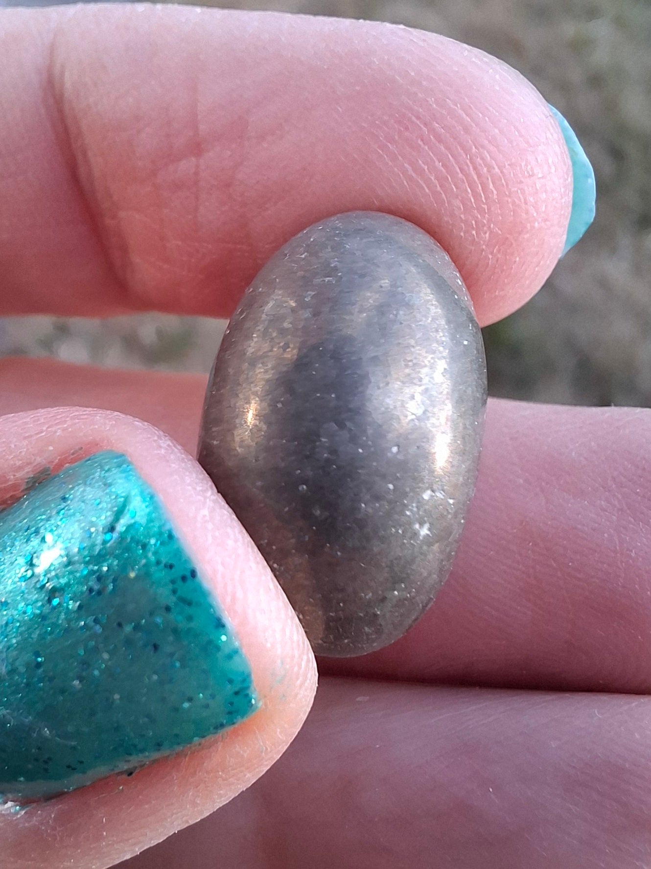Apache Gold Tumble Stone, Crystal (Ref: T227)