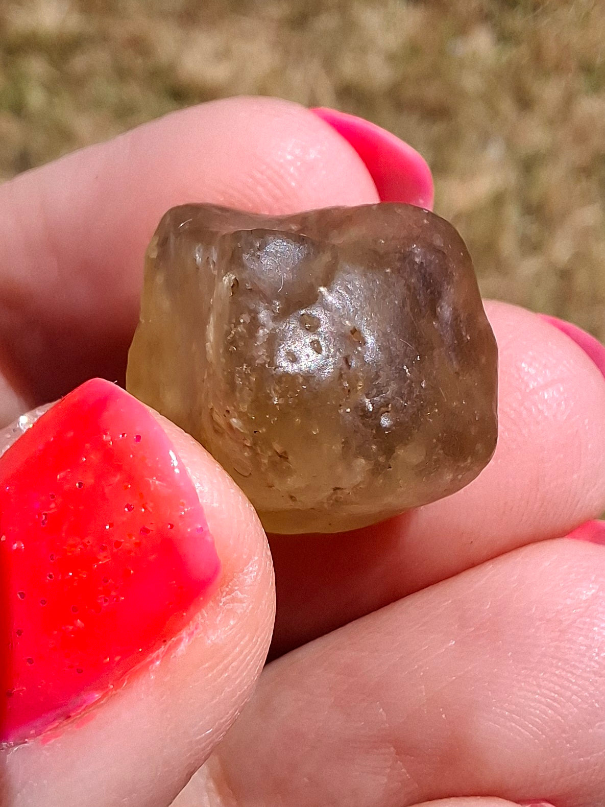 Libyan Desert Glass (darker) Piece, 4.92g, Tektite (Ref: L1364)