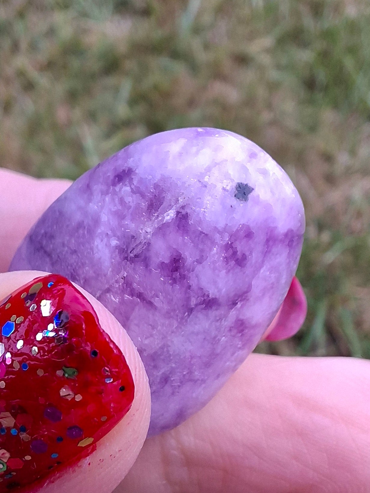 Lepidolite, Tumble Stone, Crystal (Ref: T113)