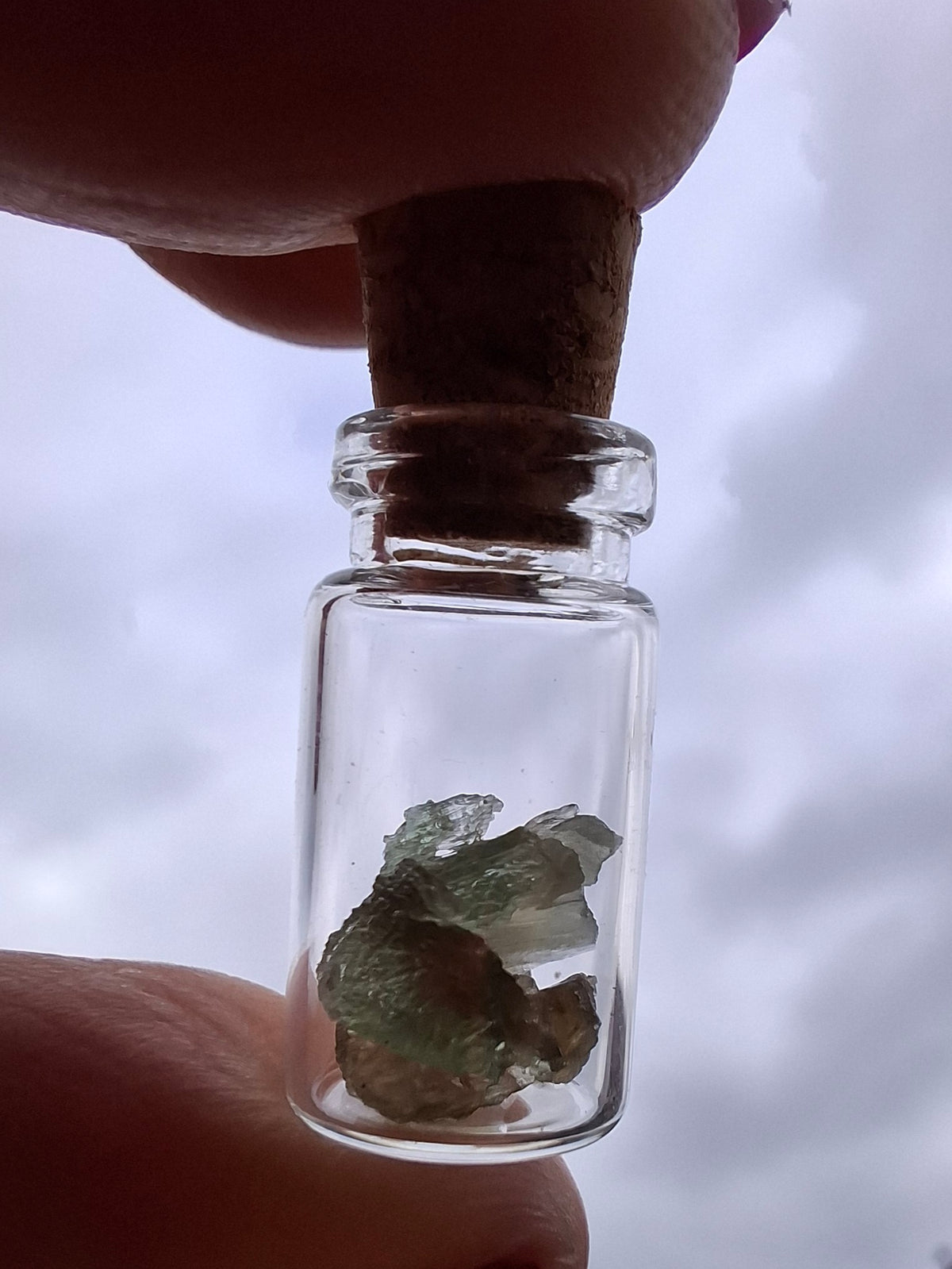 Moldavite Chips (0.50g) in 1ml Bottle, Tektite (Ref; B26)
