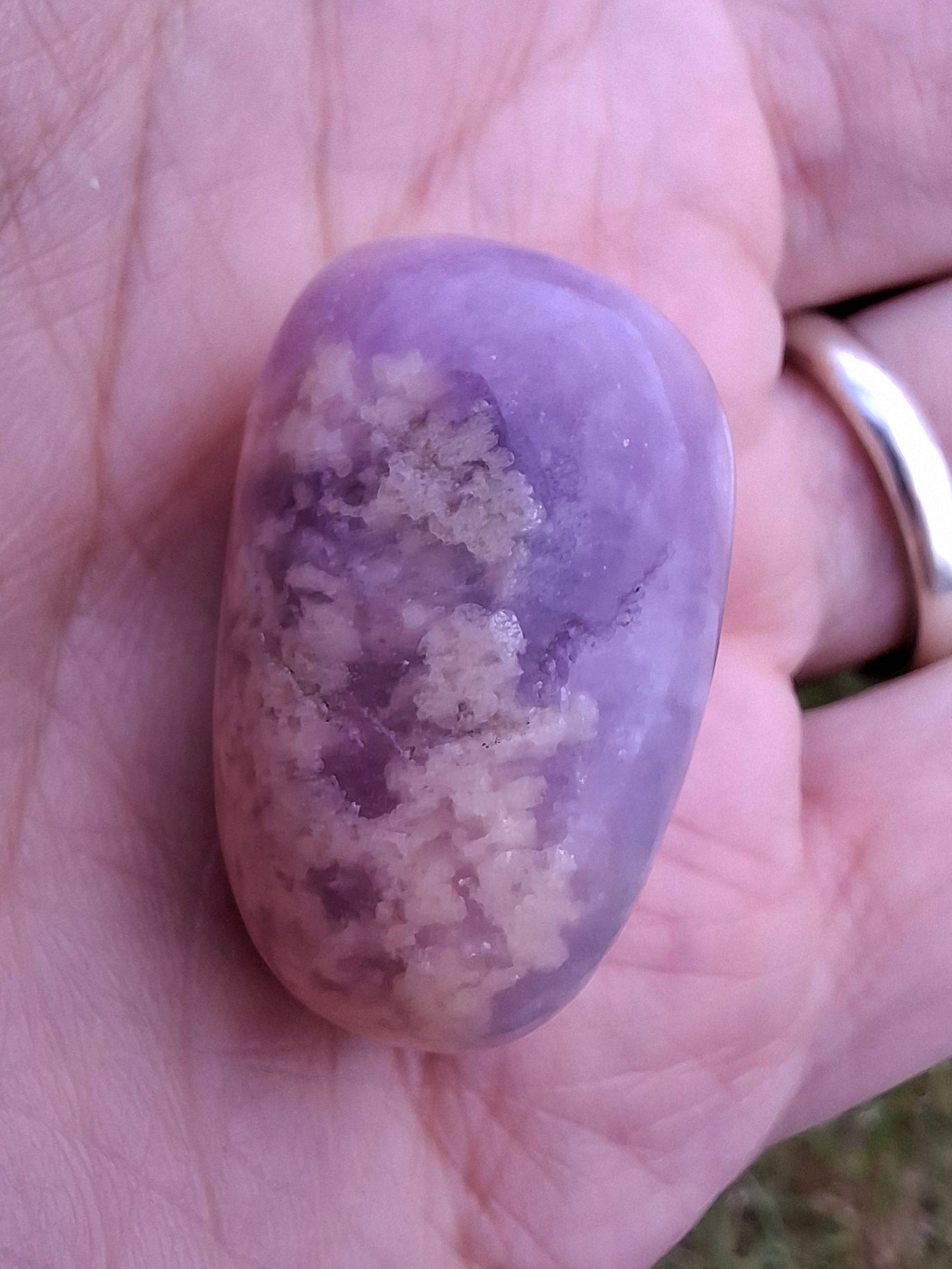 Lepidolite, Tumble Stone, Crystal (Ref: T114)