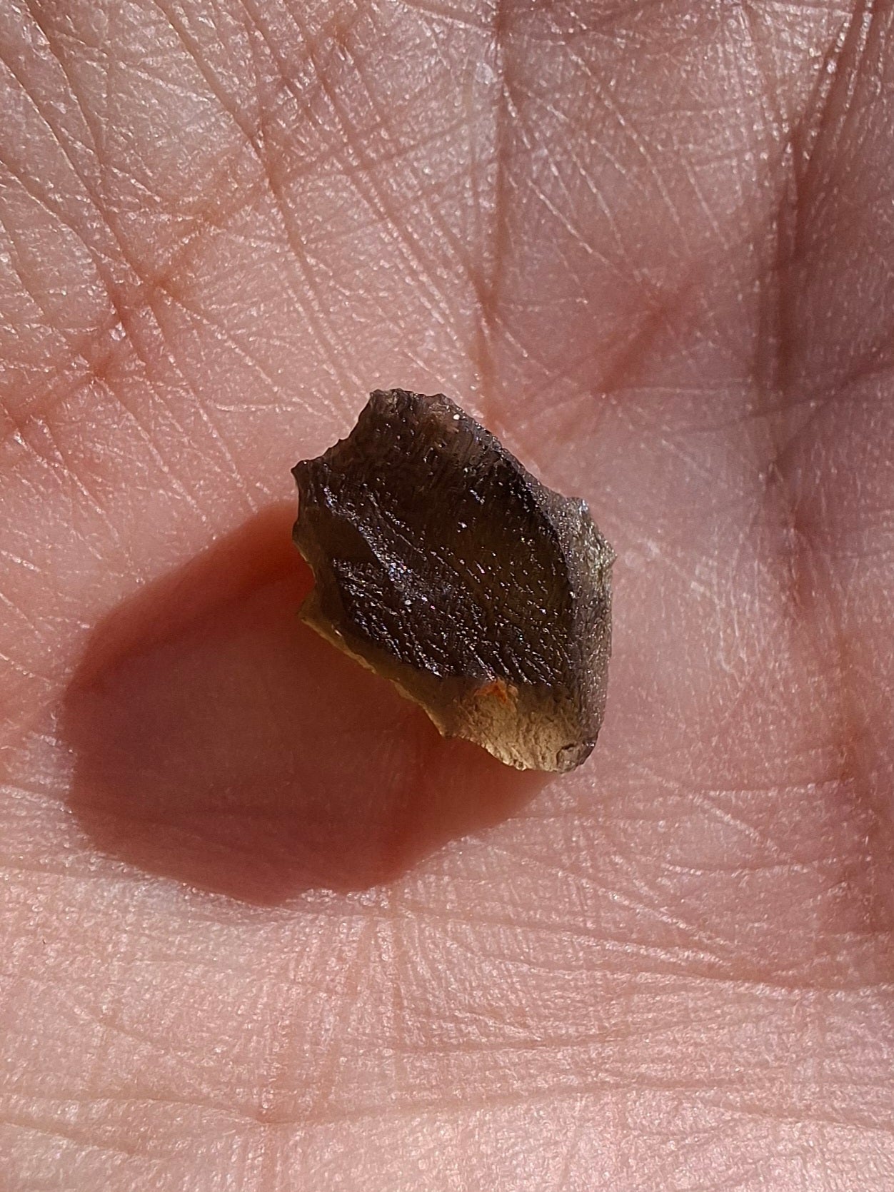 Moldavite Piece, 0.72g, Tektite (Ref: 1443)