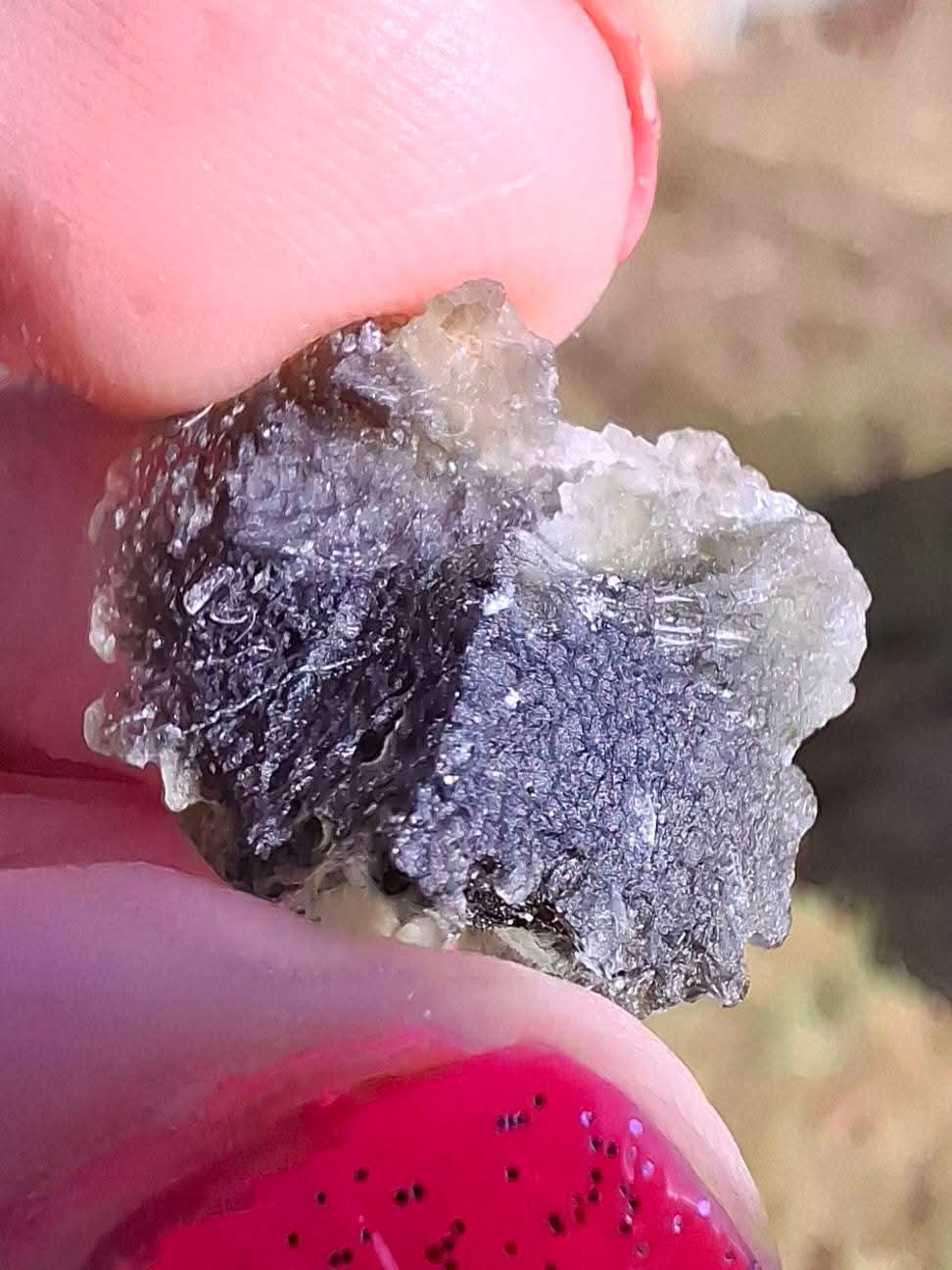 Moldavite Piece, 2.47g, Tektite (Ref: 1303)