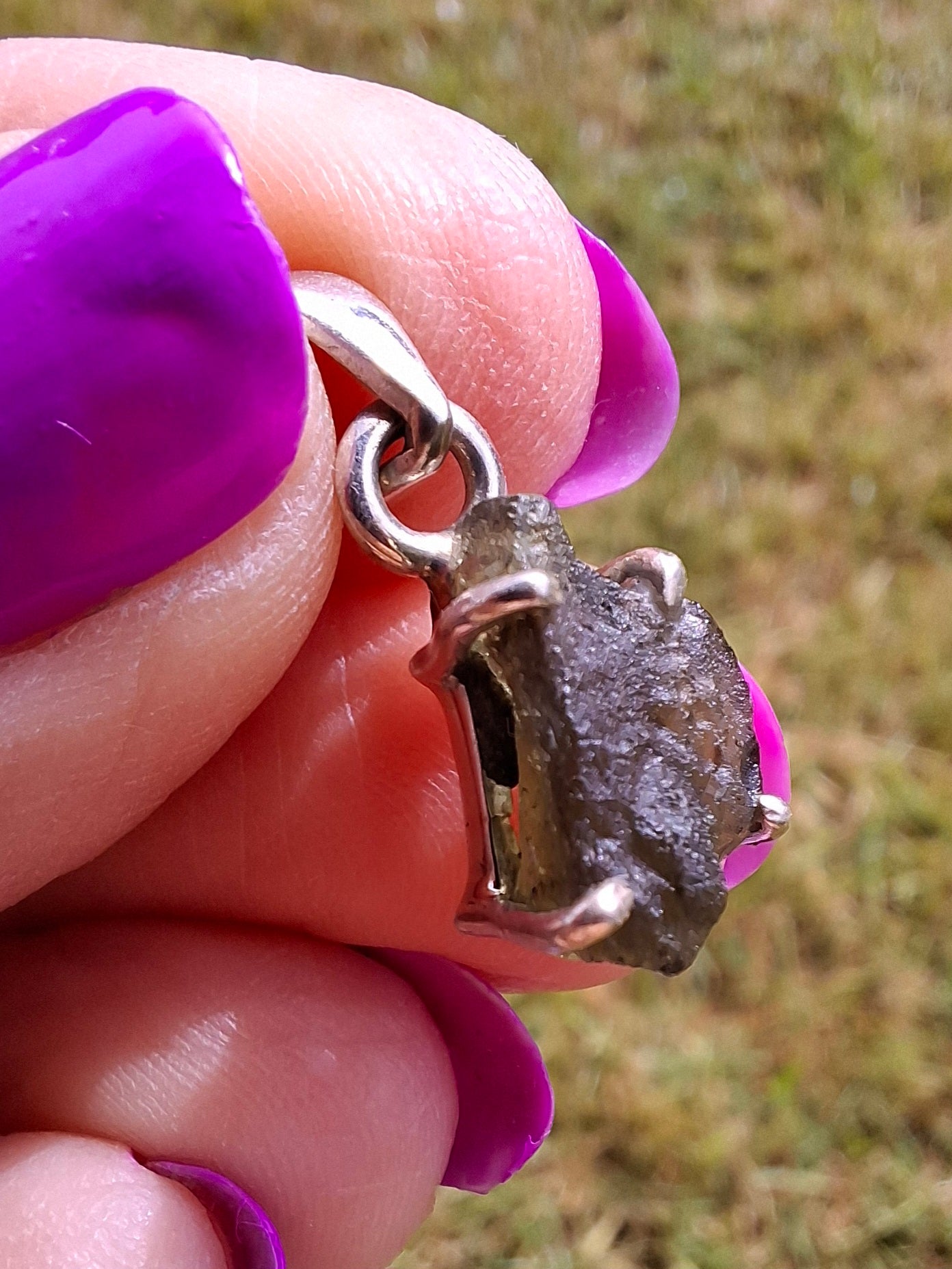 Moldavite Claw Pendant, 925 Silver, Tektite (Ref: P19)