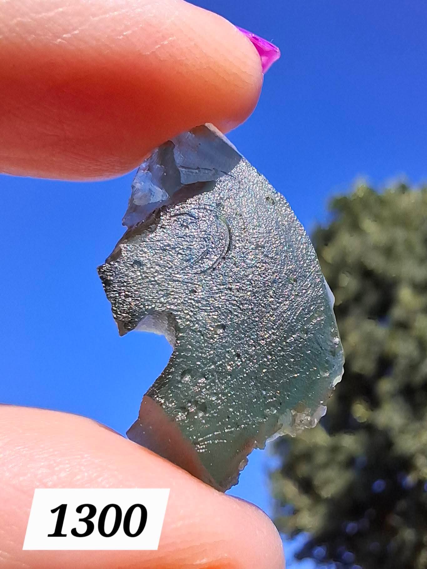 Moldavite Piece, 2.79g, Tektite (Ref: 1300)