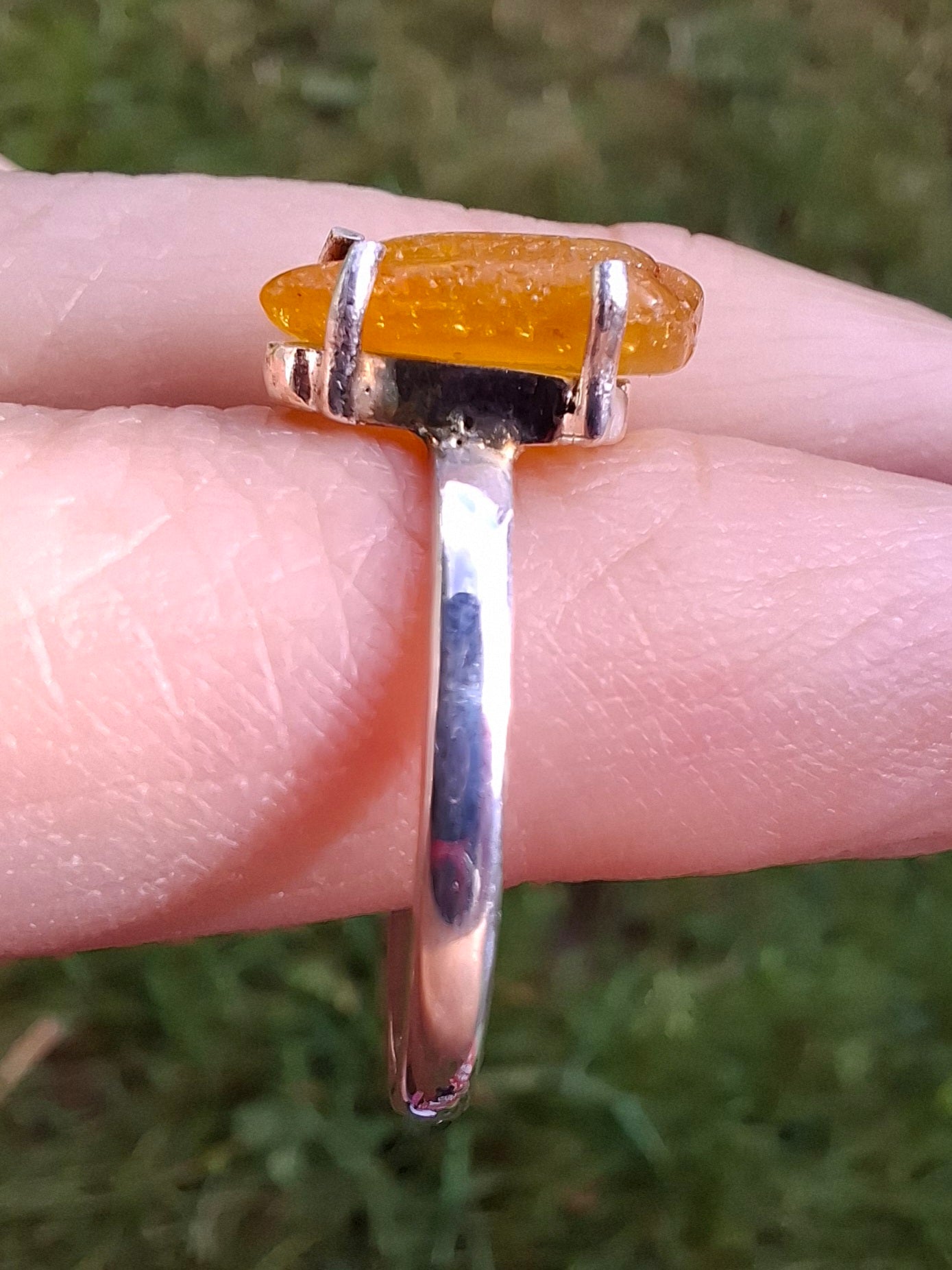 Baltic Amber Ring, size large R, 925 Silver, Fossil (Ref: AR15)