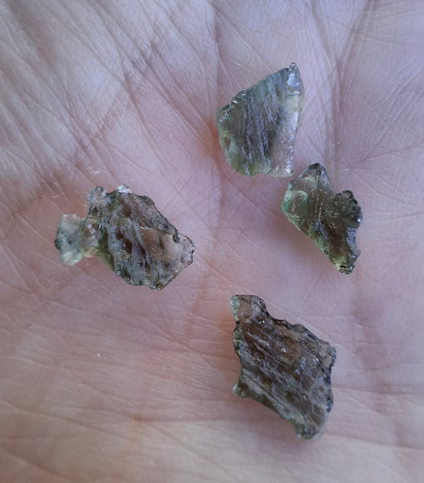 Moldavite chip Bundle, 1g, 4 pcs, Tektite (MB41)