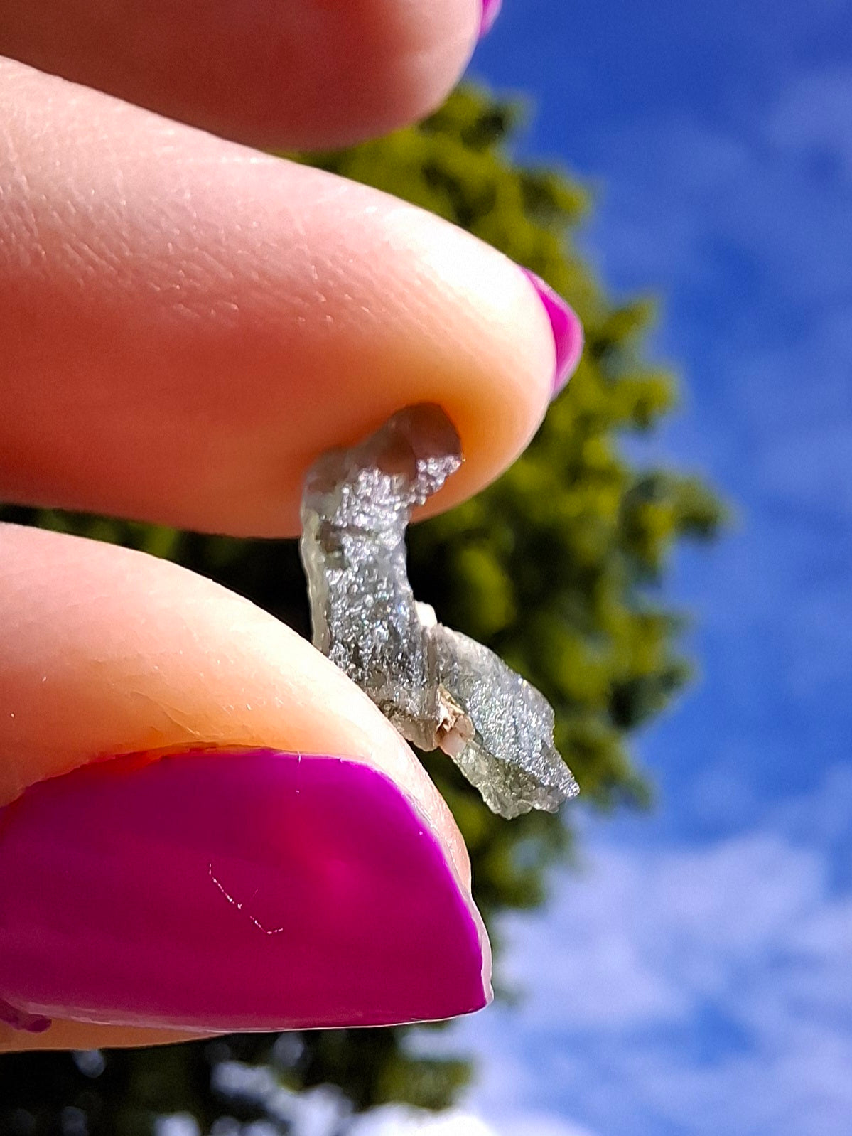 Moldavite Piece, 0.48g, Tektite (Ref: 1463)