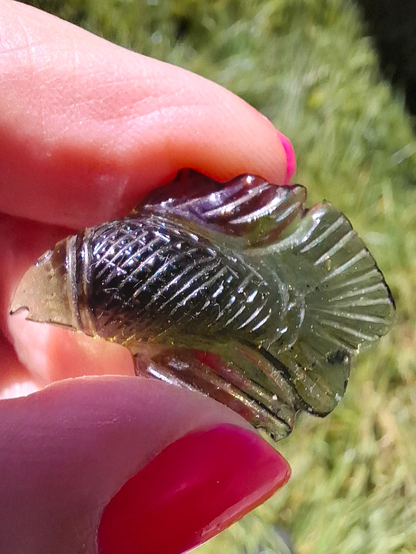 Moldavite FISH carving, (flat back), 3.29g, Tektite (Ref: Fish9)