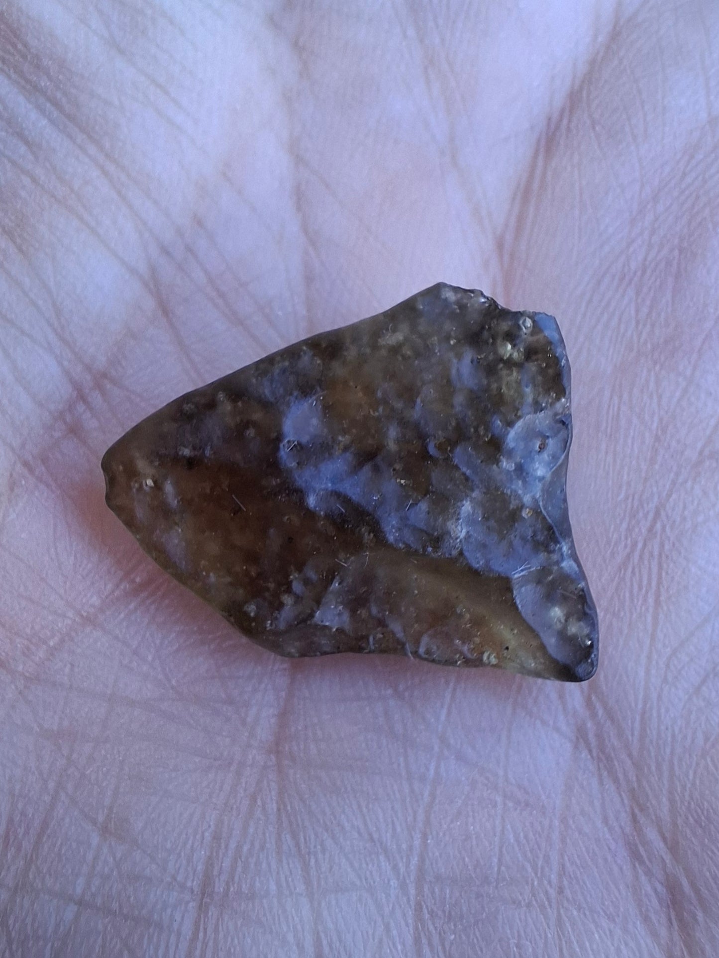 Libyan Desert Glass (darker) Piece, 3.40g, Tektite (Ref: L1362)