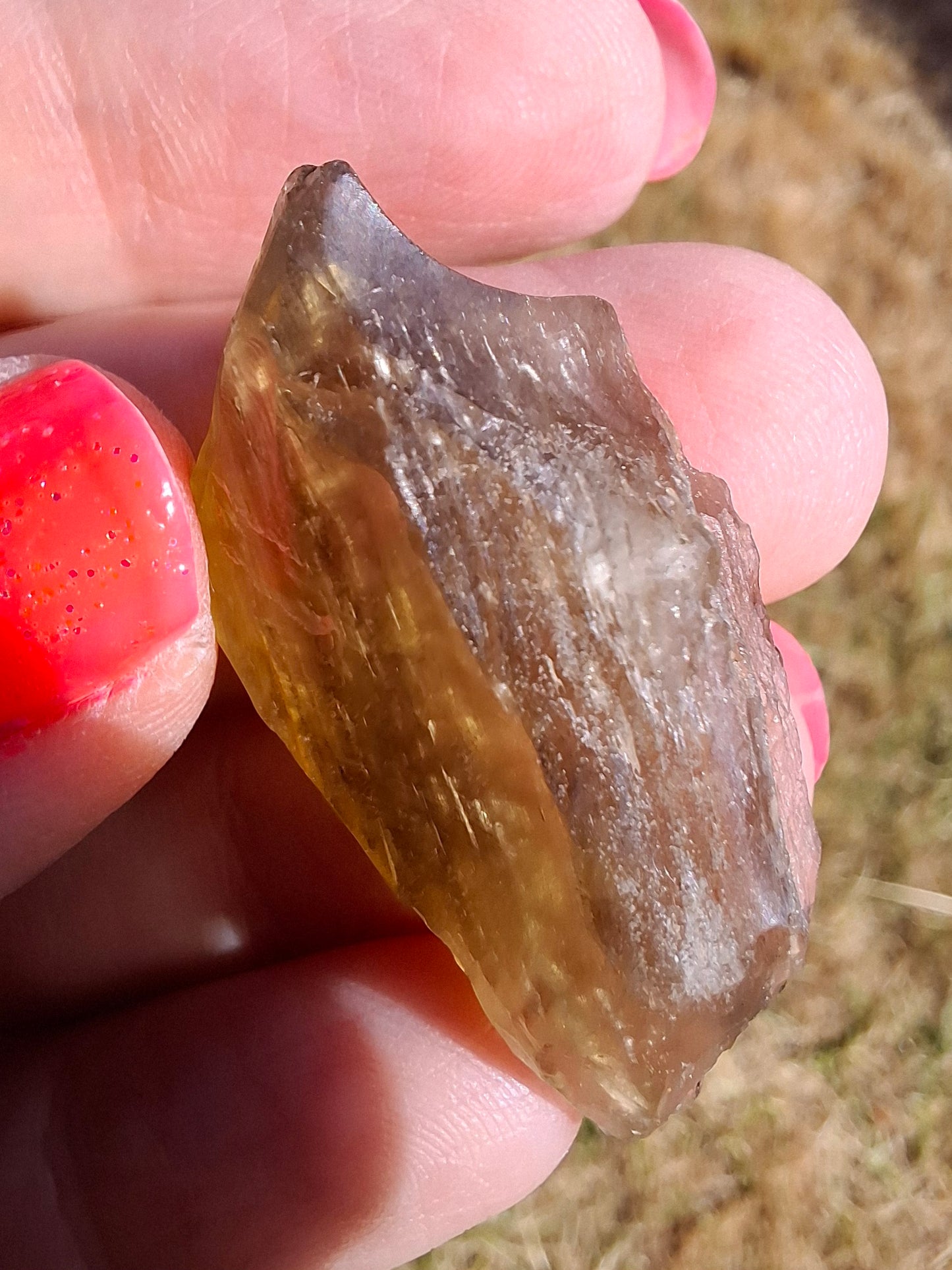 Libyan Desert Glass (darker) Piece, 8.34g, Tektite (Ref: L1370)
