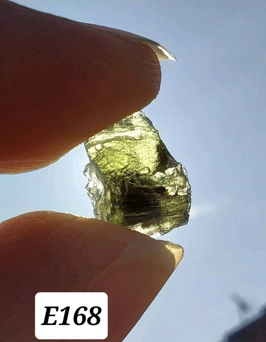 Moldavite Piece, 0.59g, Tektite (Ref: E168)
