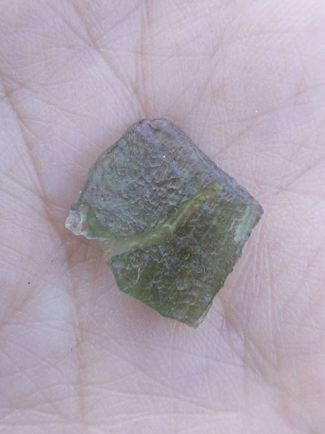 Moldavite Piece, 0.80g, Tektite (Ref: 872)