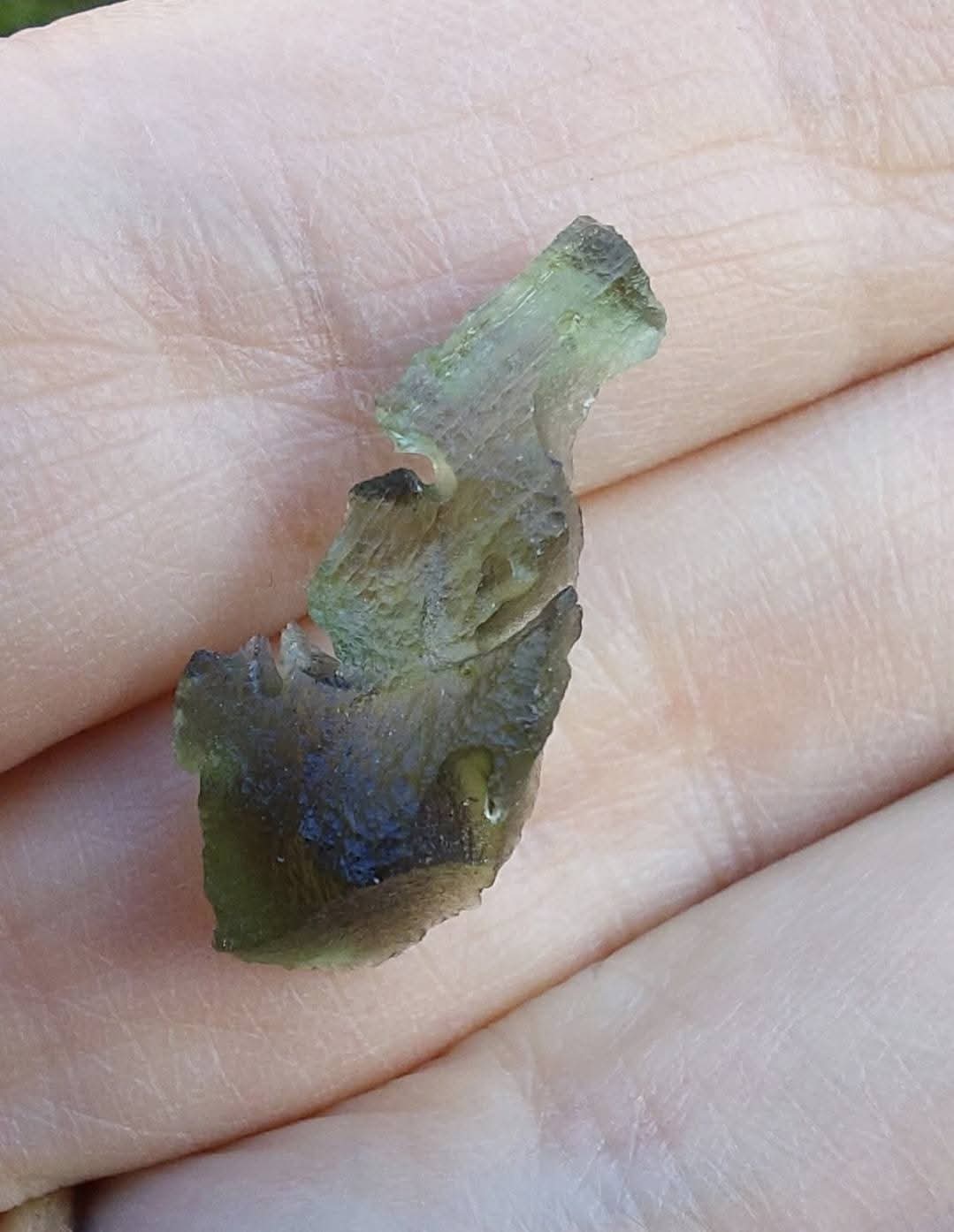 Moldavite Piece, 0.82g, Tektite (Ref: 922)