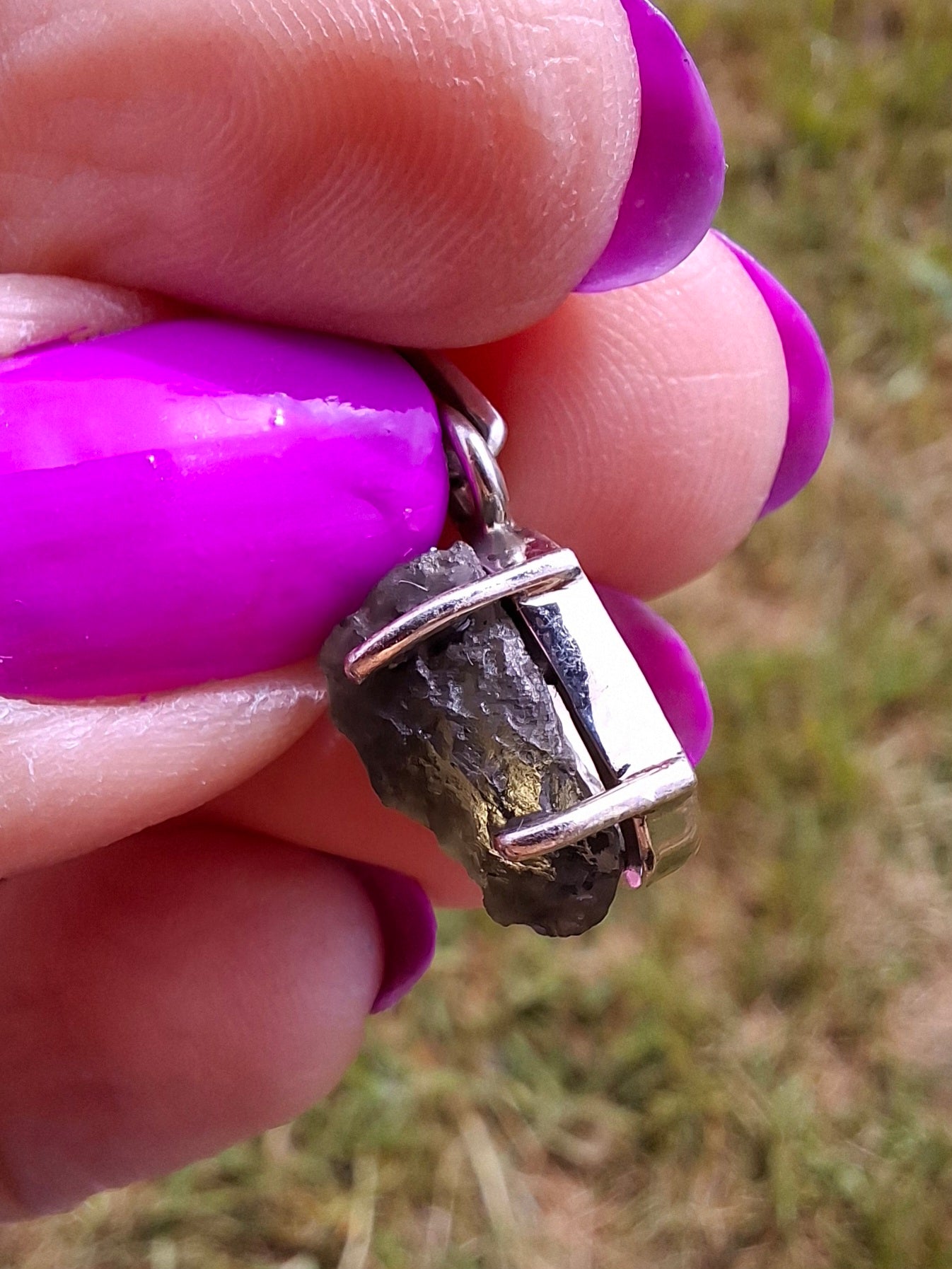 Moldavite Claw Pendant, 925 Silver, Tektite (Ref: P23)
