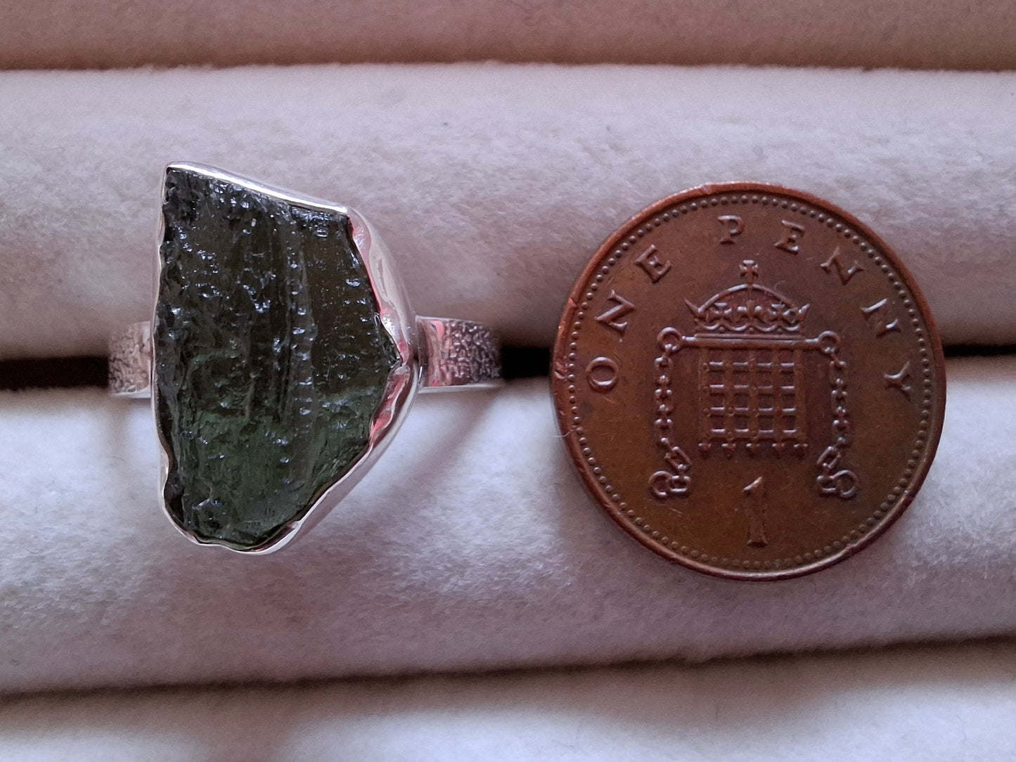 Moldavite Ring, size large R/small S, 925 Silver, Tektite (Ref: R319)