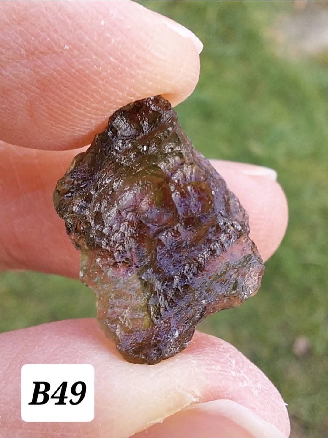 Moldavite Piece, 1.48g, Tektite (Ref: B49)