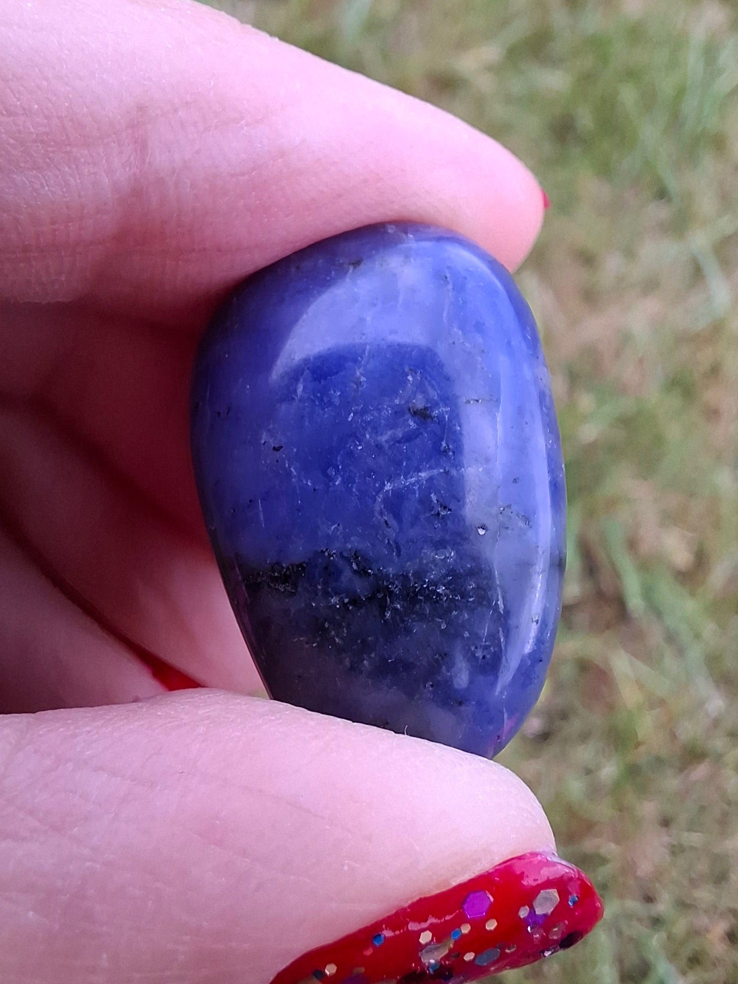 Sodalite, Tumble Stone, Crystal (Ref: T151)