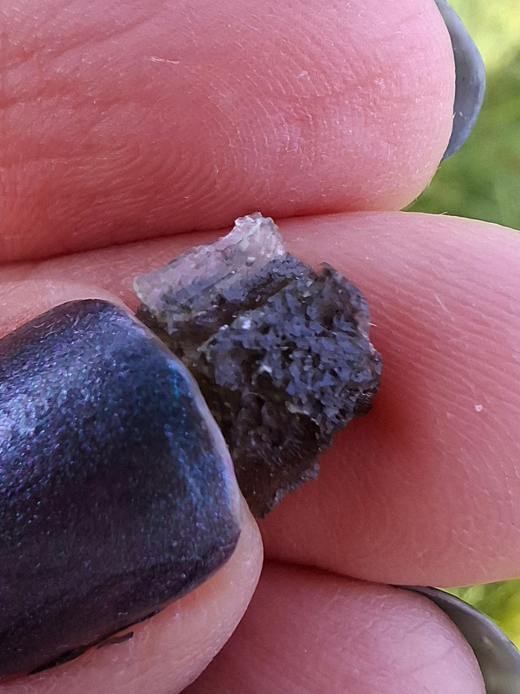Moldavite Piece, 0.50g, Tektite (Ref: 1395)