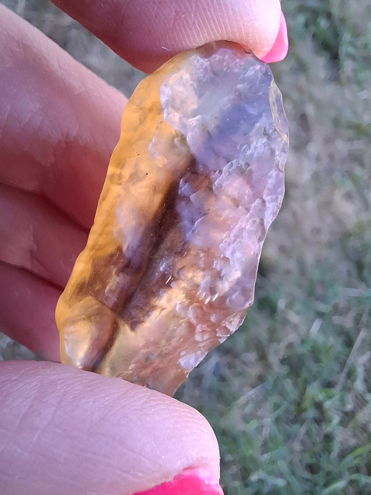 Libyan Desert Glass (darker) Piece, 8.76g, Tektite (Ref: L1367)