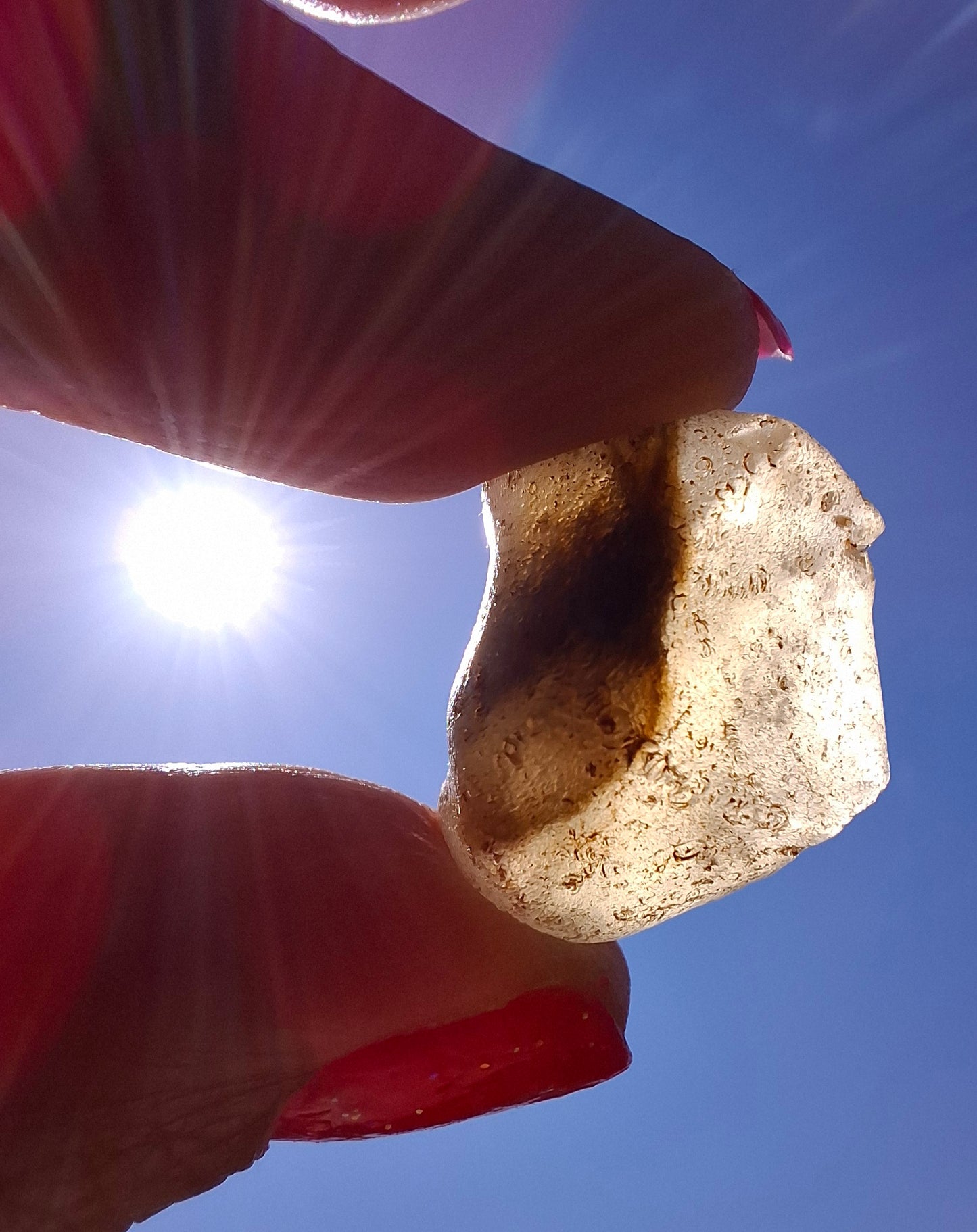 Libyan Desert Glass (darker) Piece, 4.70g, Tektite (Ref: L1372)