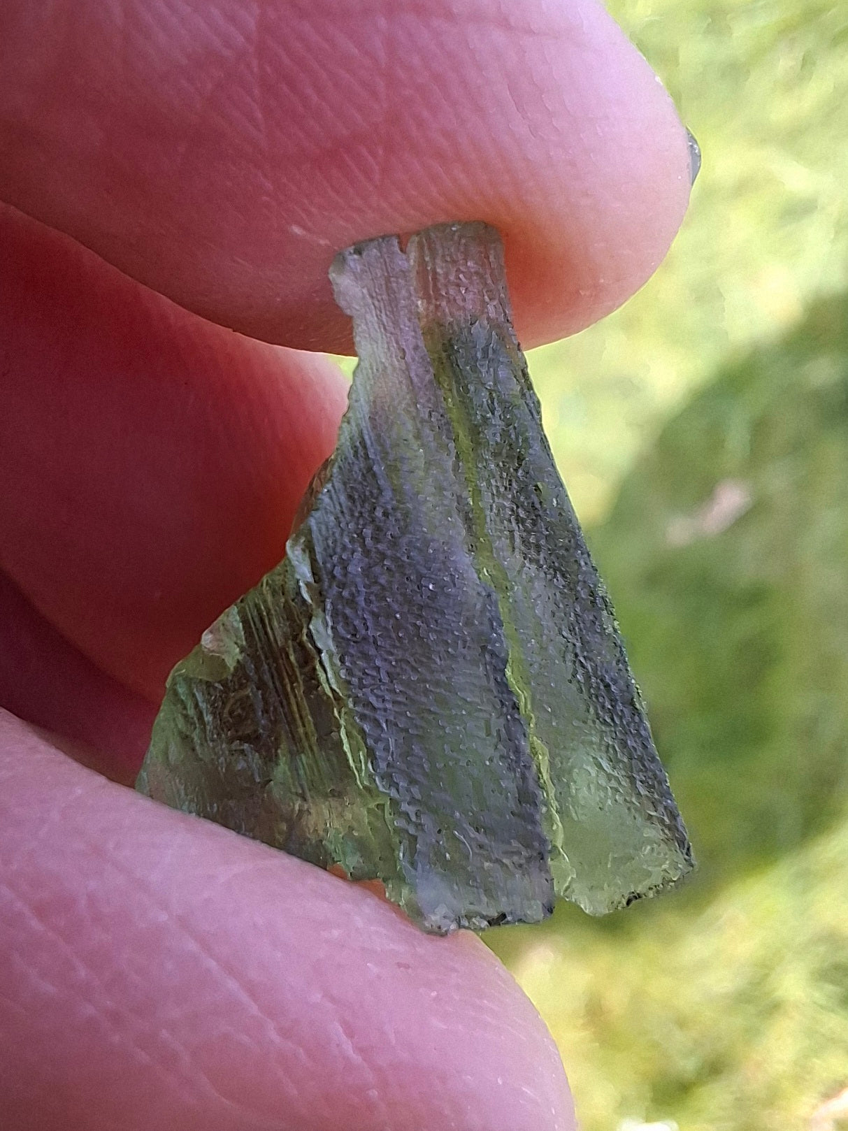 Moldavite Piece, 1.94g, Tektite (Ref: 1390)