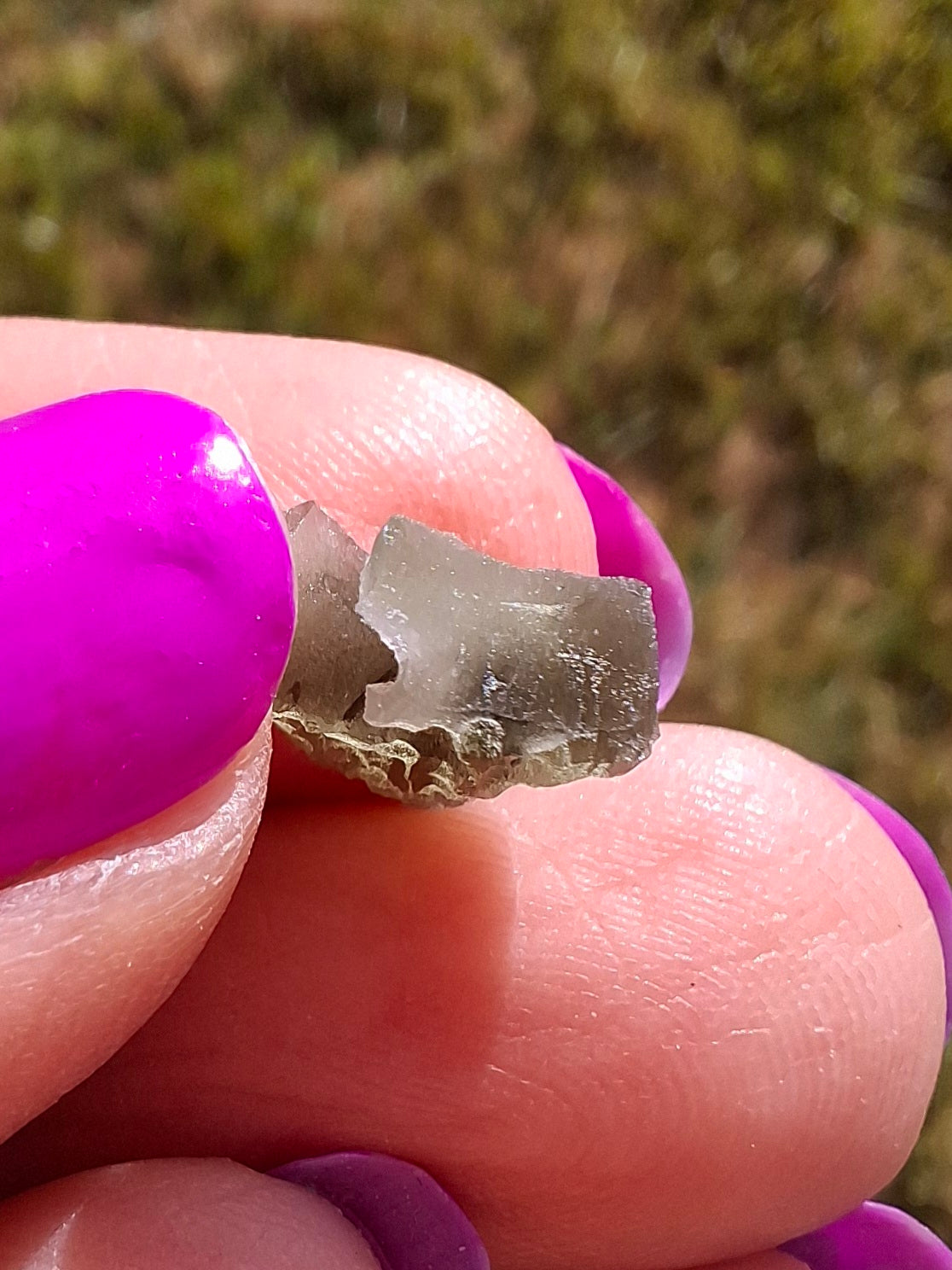 Moldavite Piece, 0.45g, Tektite (Ref: 1444)