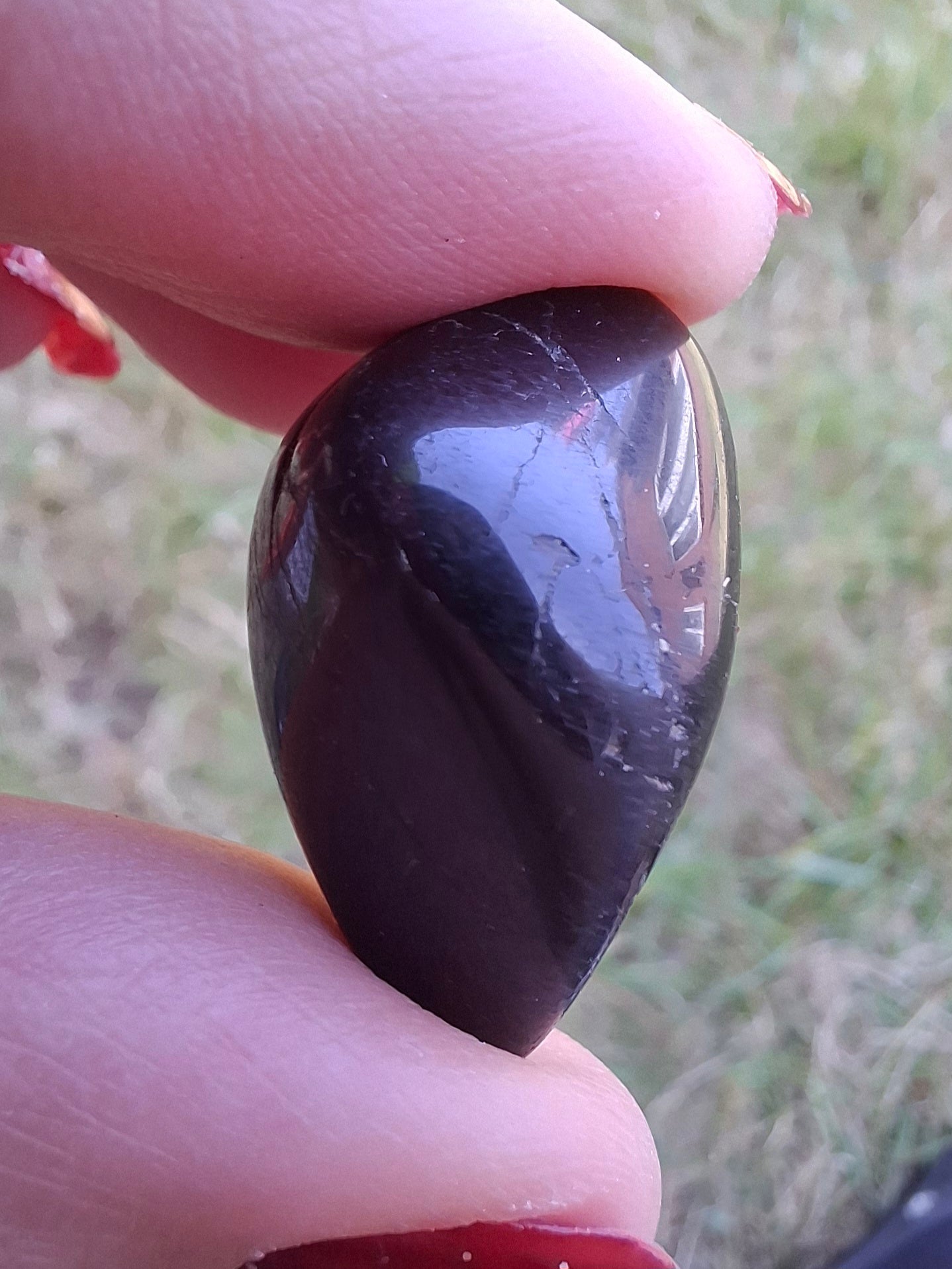 Black Tourmaline, Tumble Stone, Crystal (Ref: T224)