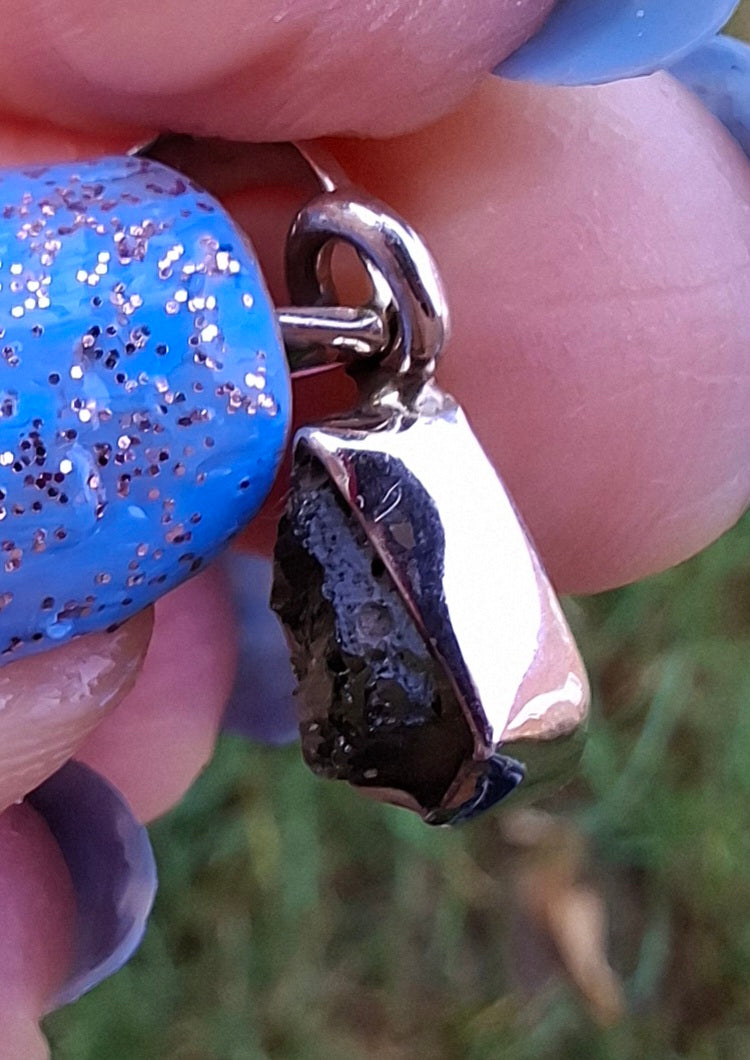 Moldavite Pendant, 925 Silver, Tektite (Ref: P62)