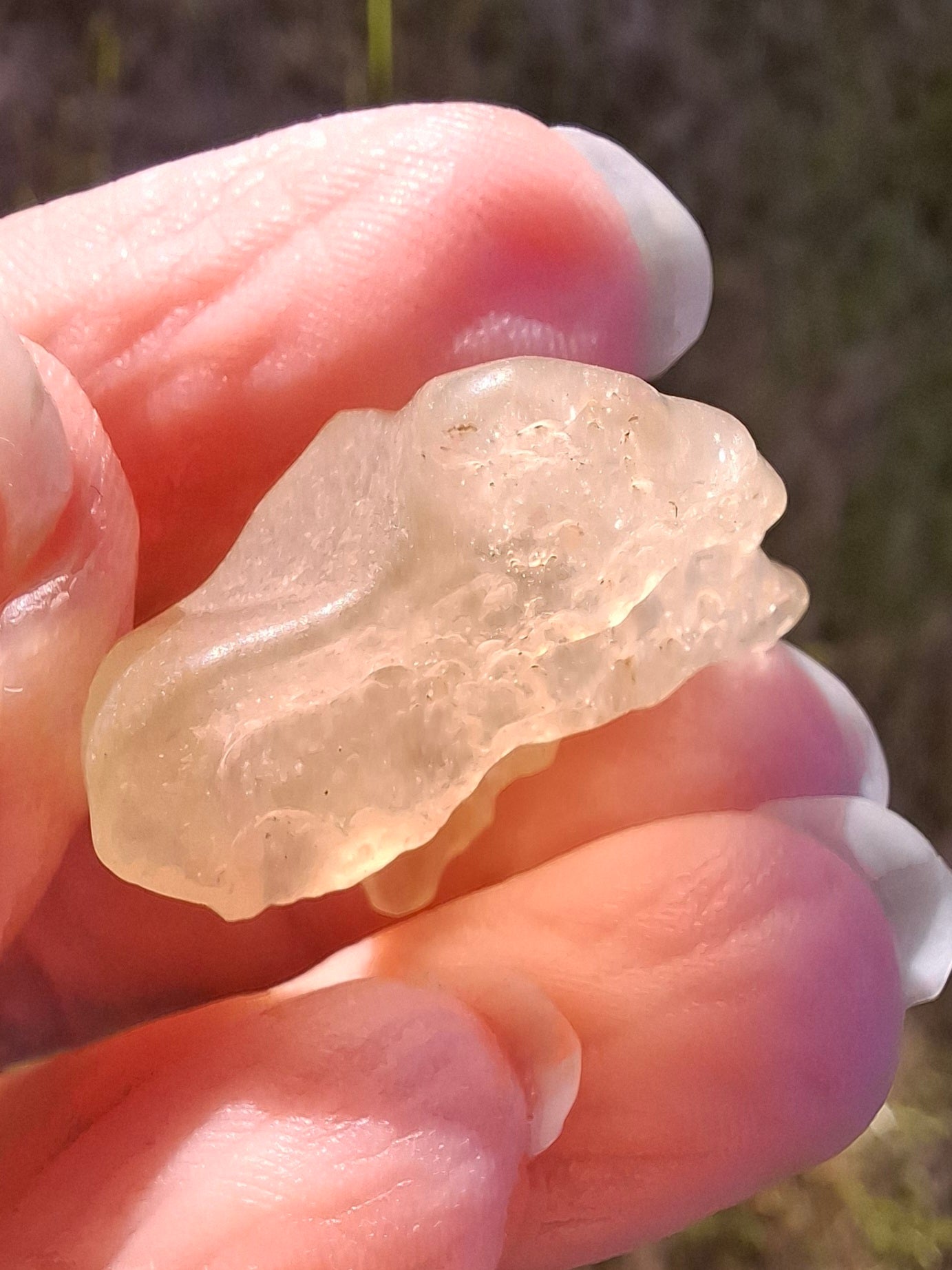 Libyan Desert Glass Piece, 5.68g, Tektite (Ref: LE258)
