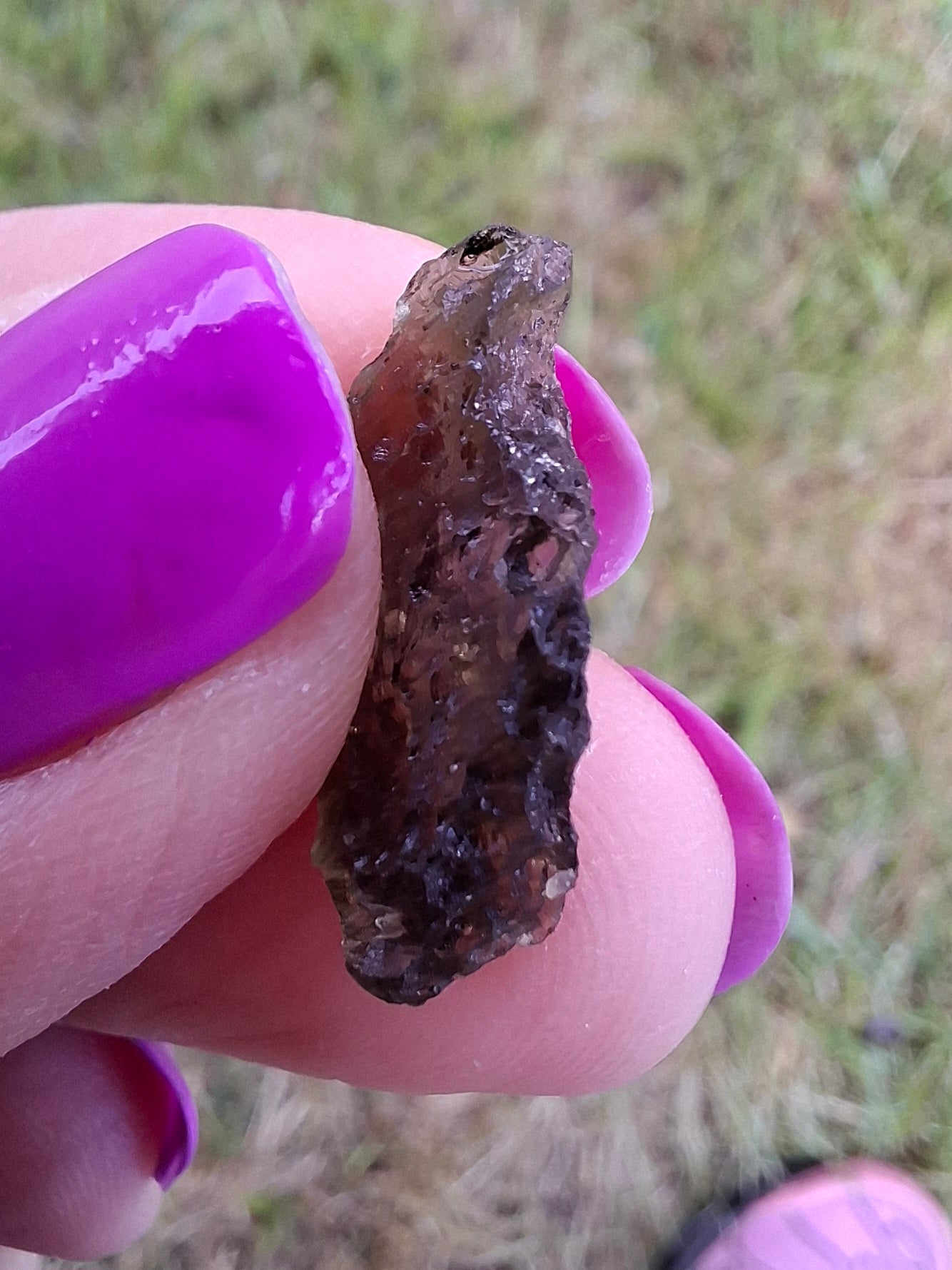 Moldavite Piece, 0.98g, Tektite (Ref: 1427)