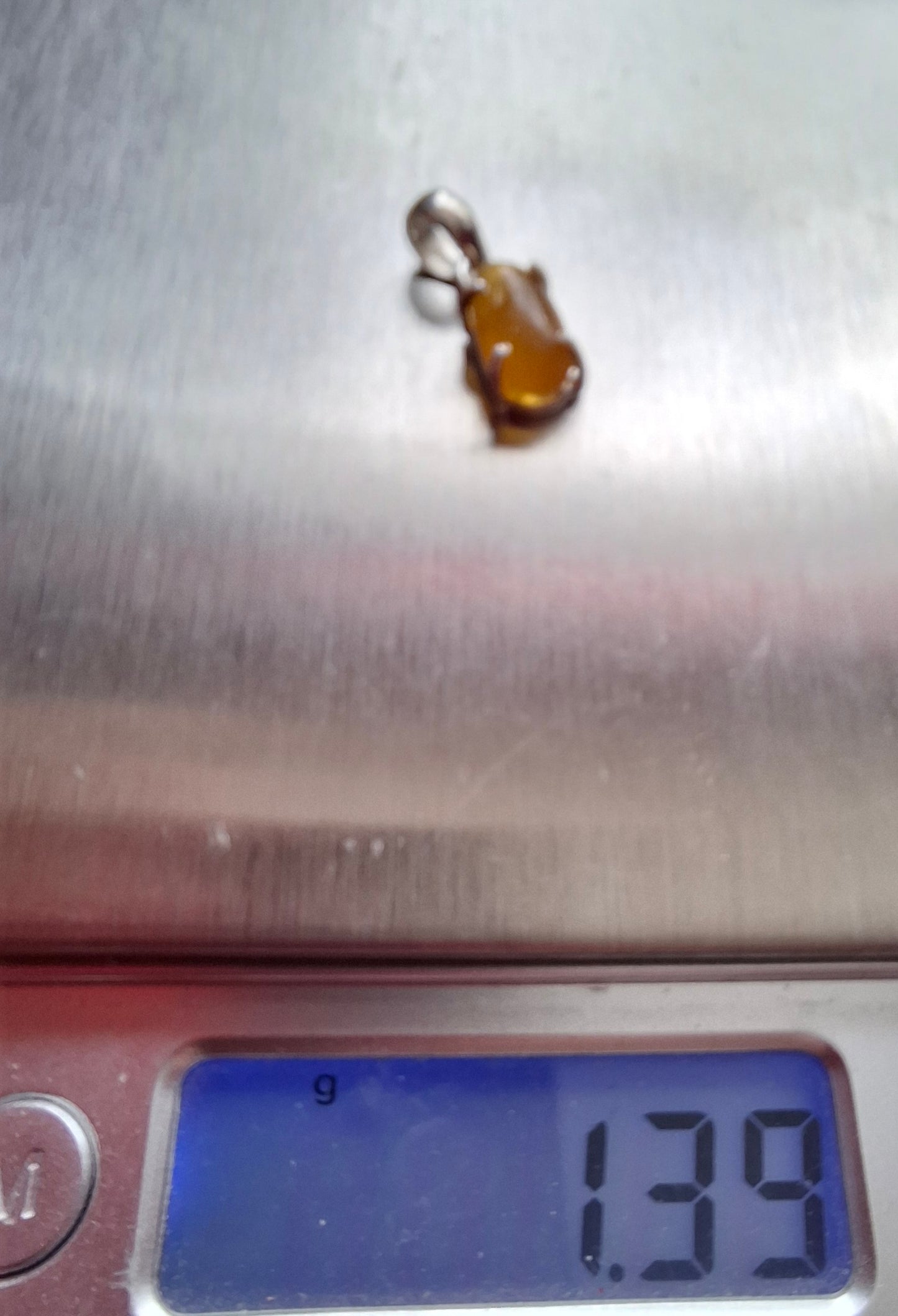Baltic Amber Pendant, 925 Silver, Fossil (Ref: AP24)