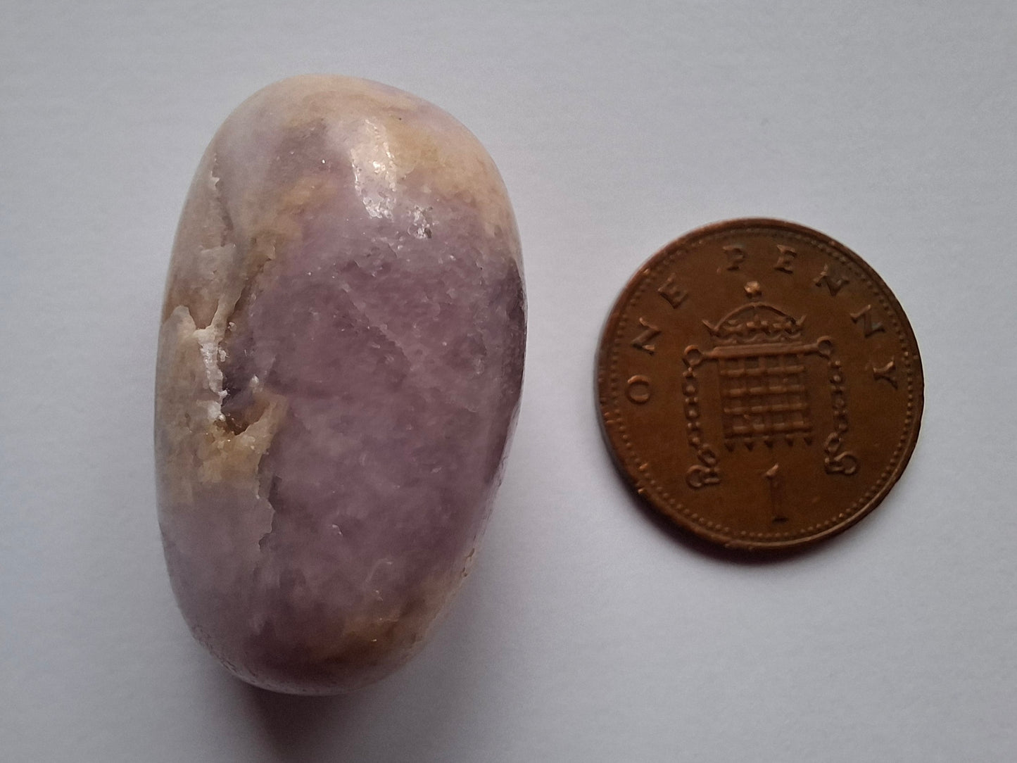 Lepidolite, Tumble Stone, Crystal (Ref: T121)